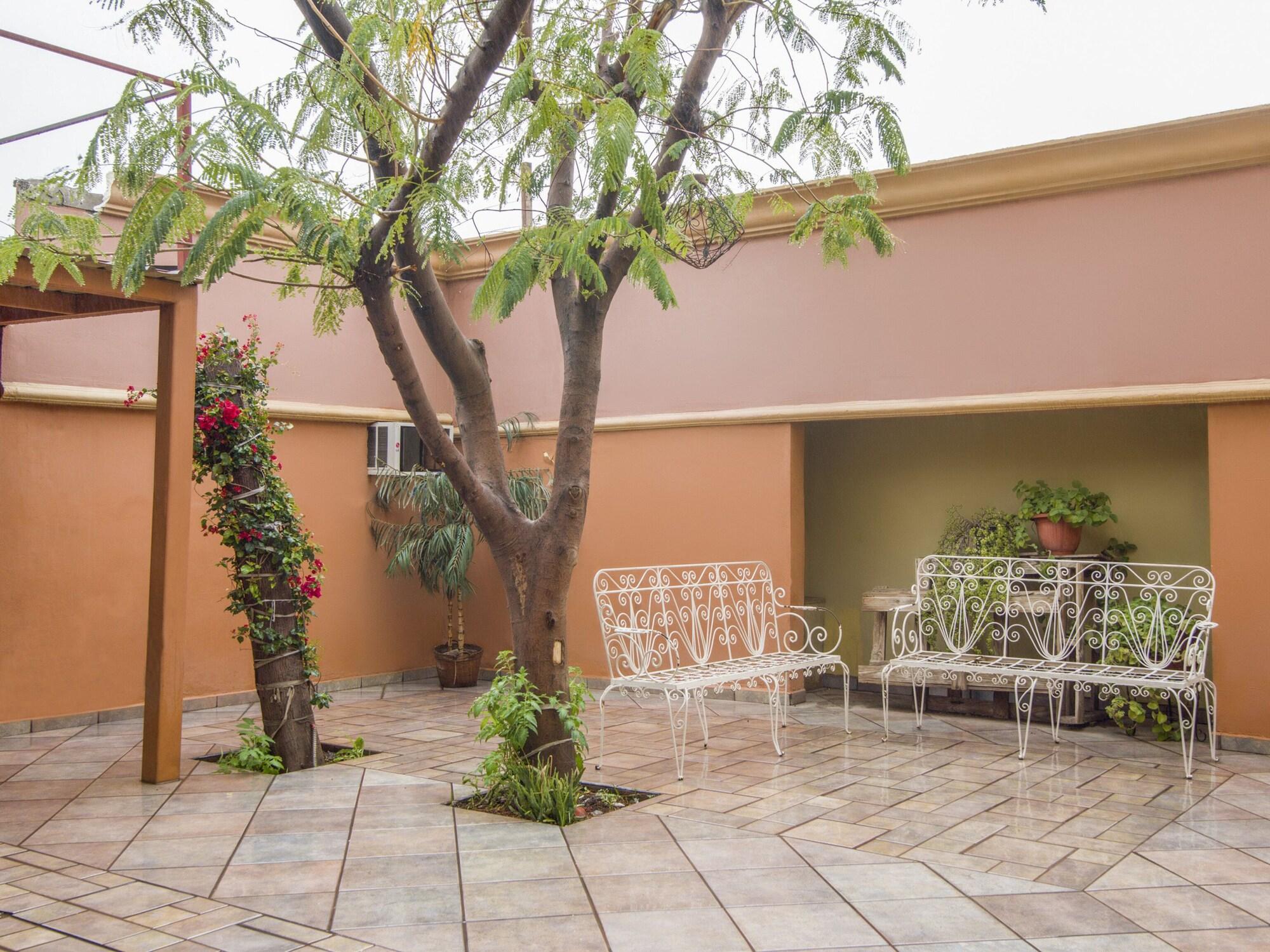 Comodidades del Alojamiento OYO Hotel Don Juan