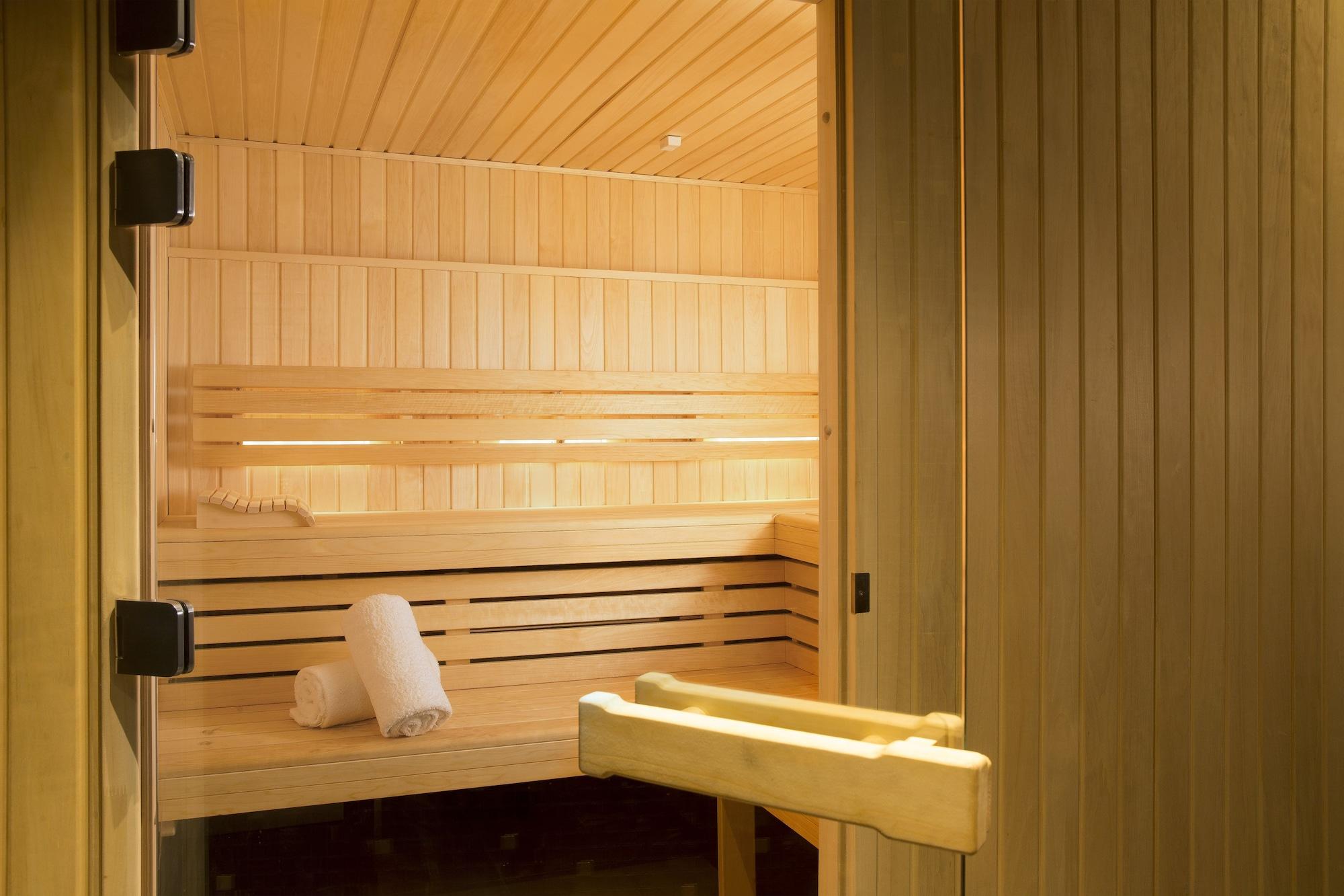 Spa Le Tsuba Hotel