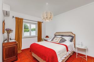 Alquiler Vacacional - Casa de Colares: Beach/Pool/Surf Getaway Work&Play