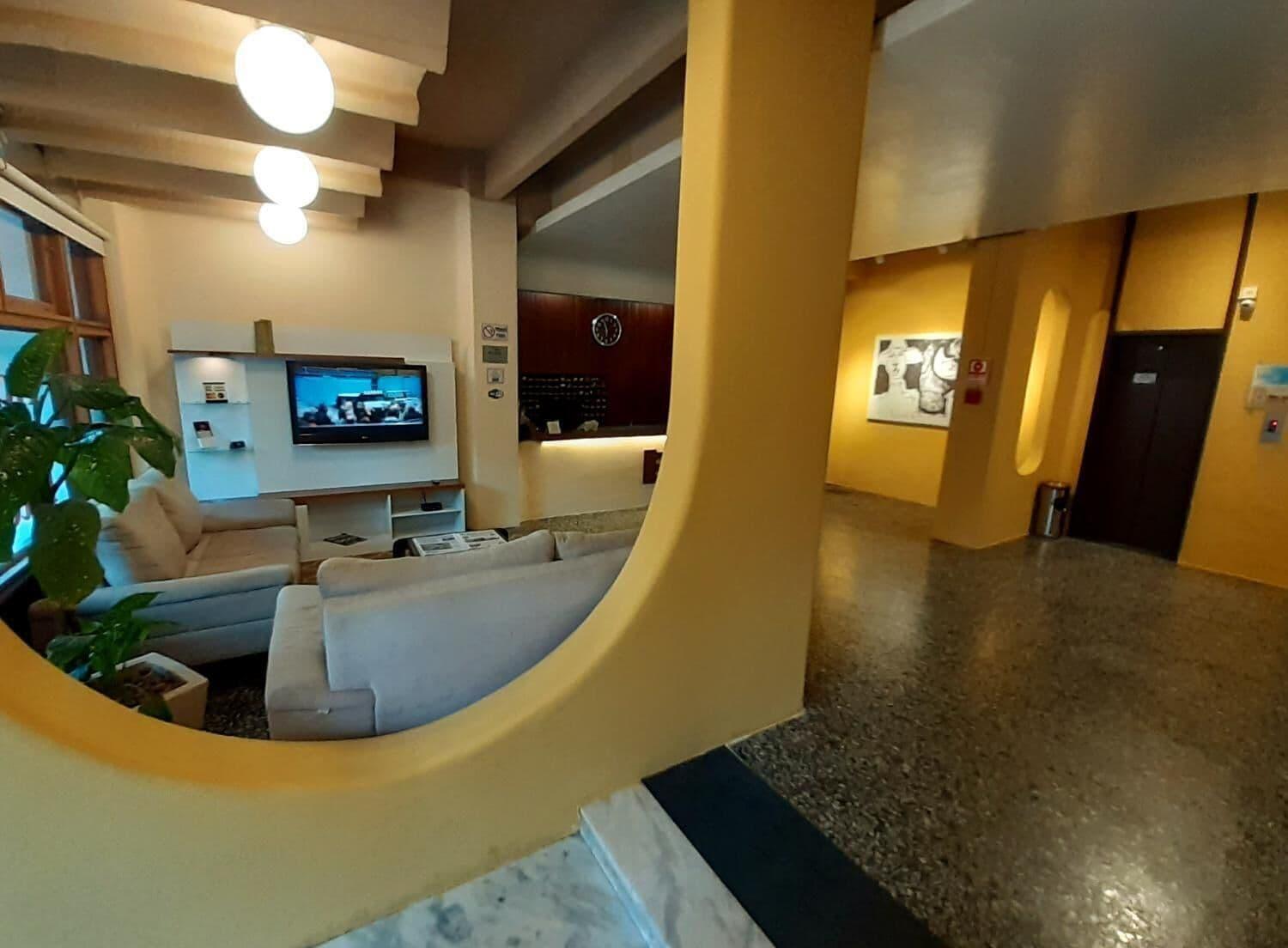 Vista Lobby Hotel Estoril