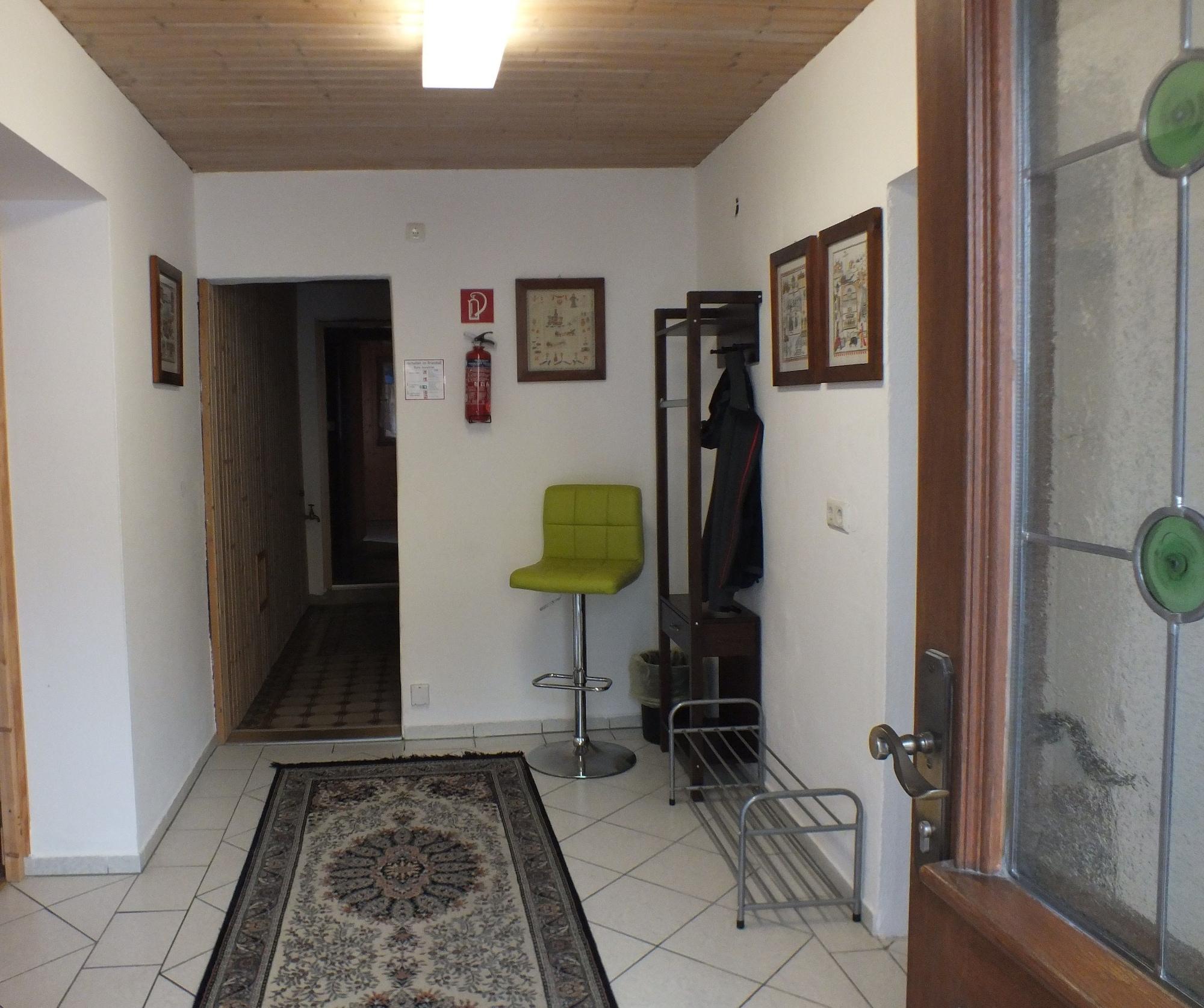 Vista Lobby Müllers Gästeunterkunft Gangkofen