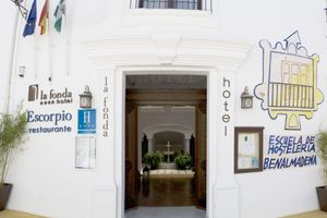Alojamiento - La Fonda Hotel