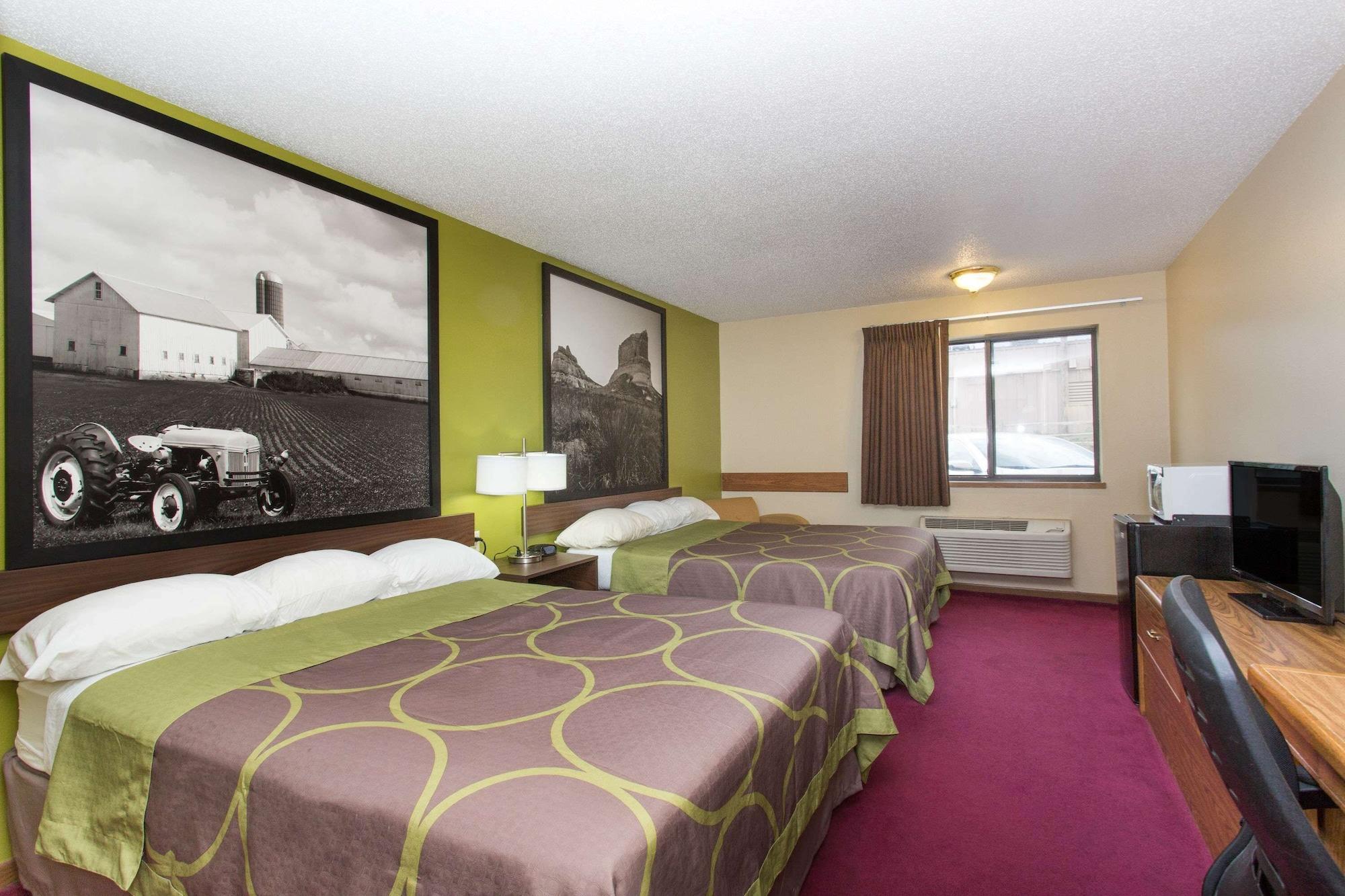 Habitación Super 8 by Wyndham Chadron NE