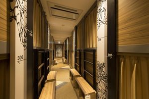 Alojamiento - HOTEL Cargo Shinsaibashi