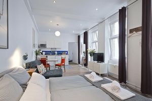 Alquiler Vacacional - 'Mini-Loft' in a Former Industrial Building in Kreuzberg