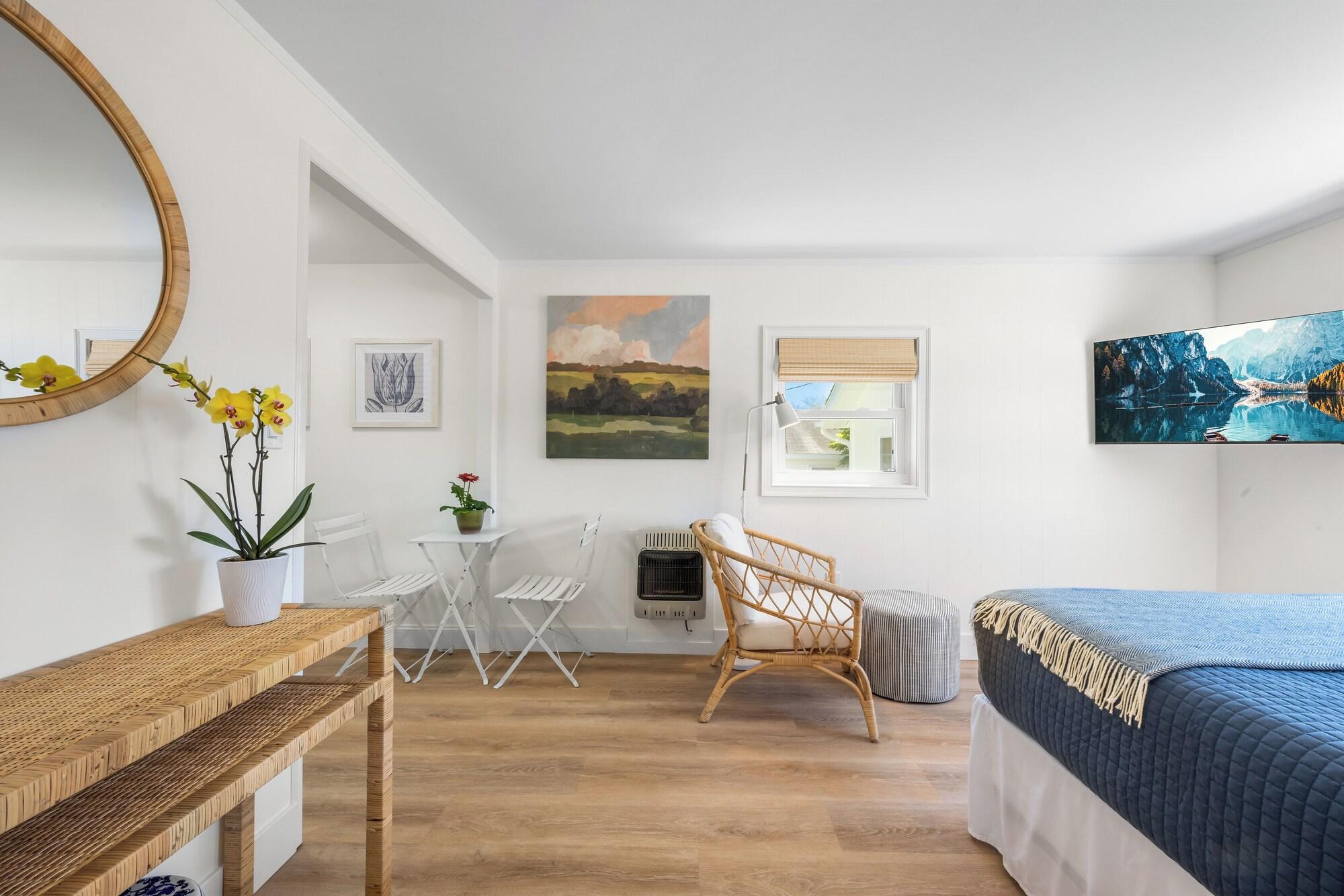 Varios Marina Bay Cottages