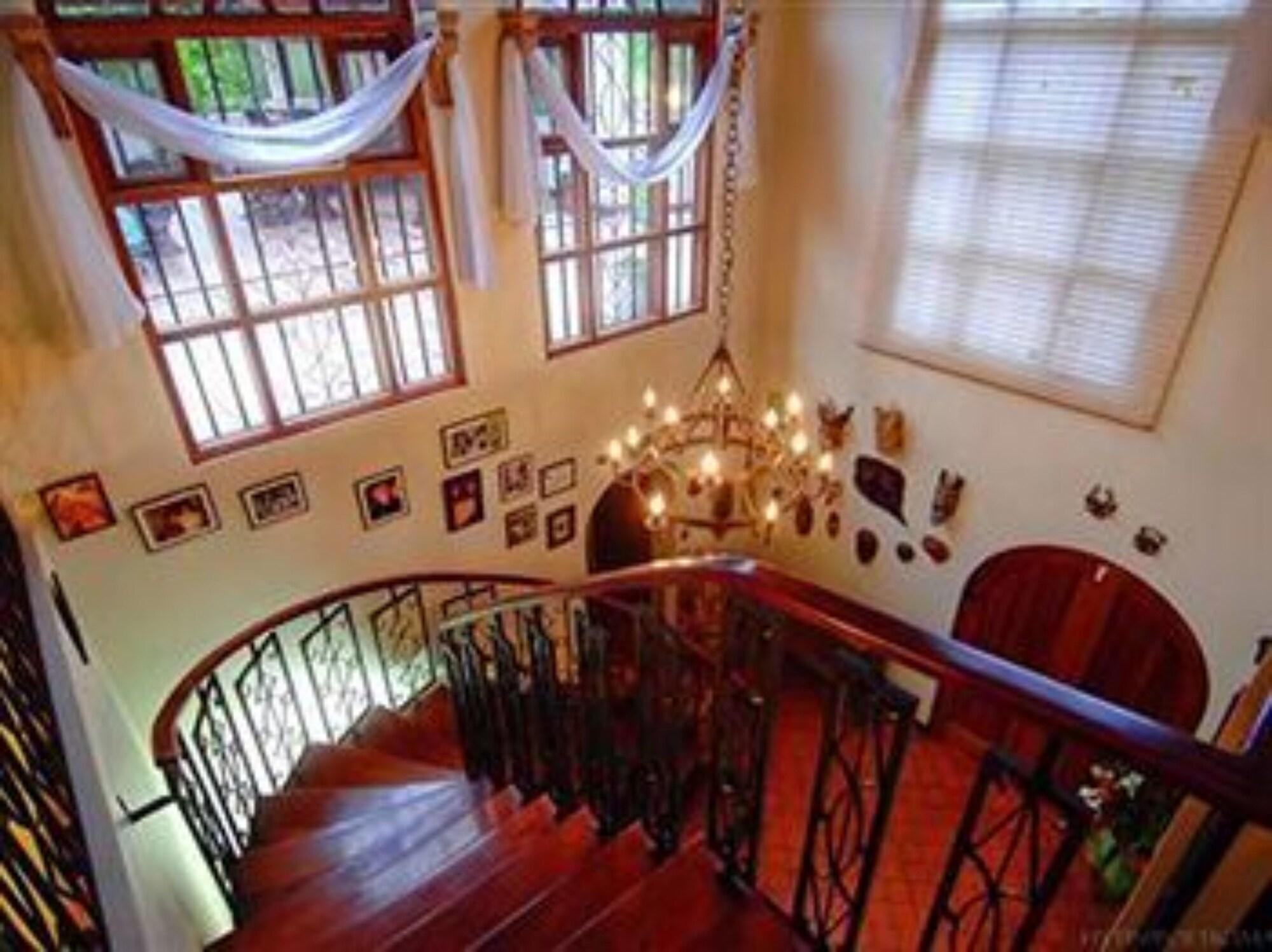 Vista Lobby The Cariari Bed and Breakfast