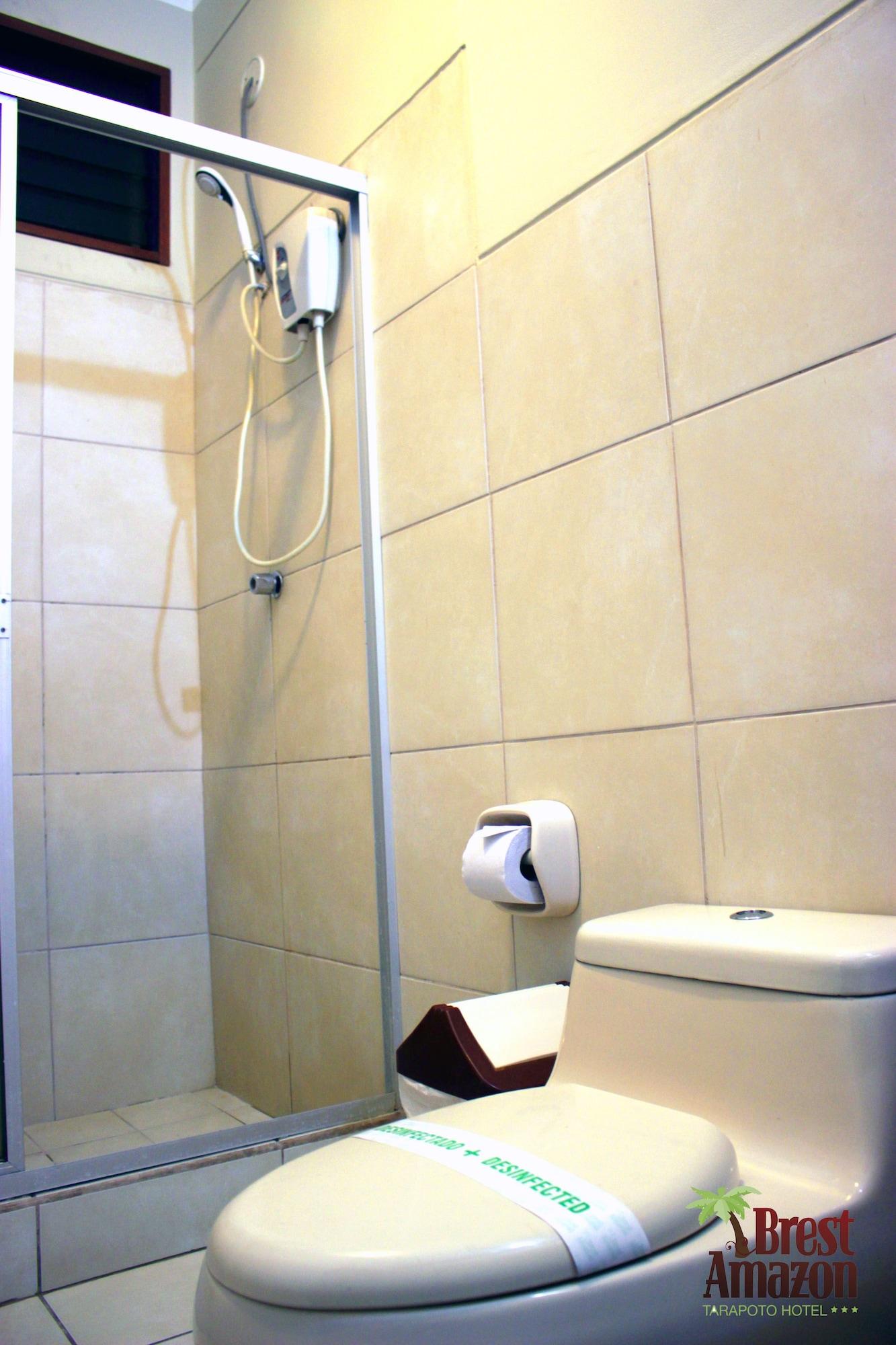 Equipamiento de Habitación Brest Amazon
