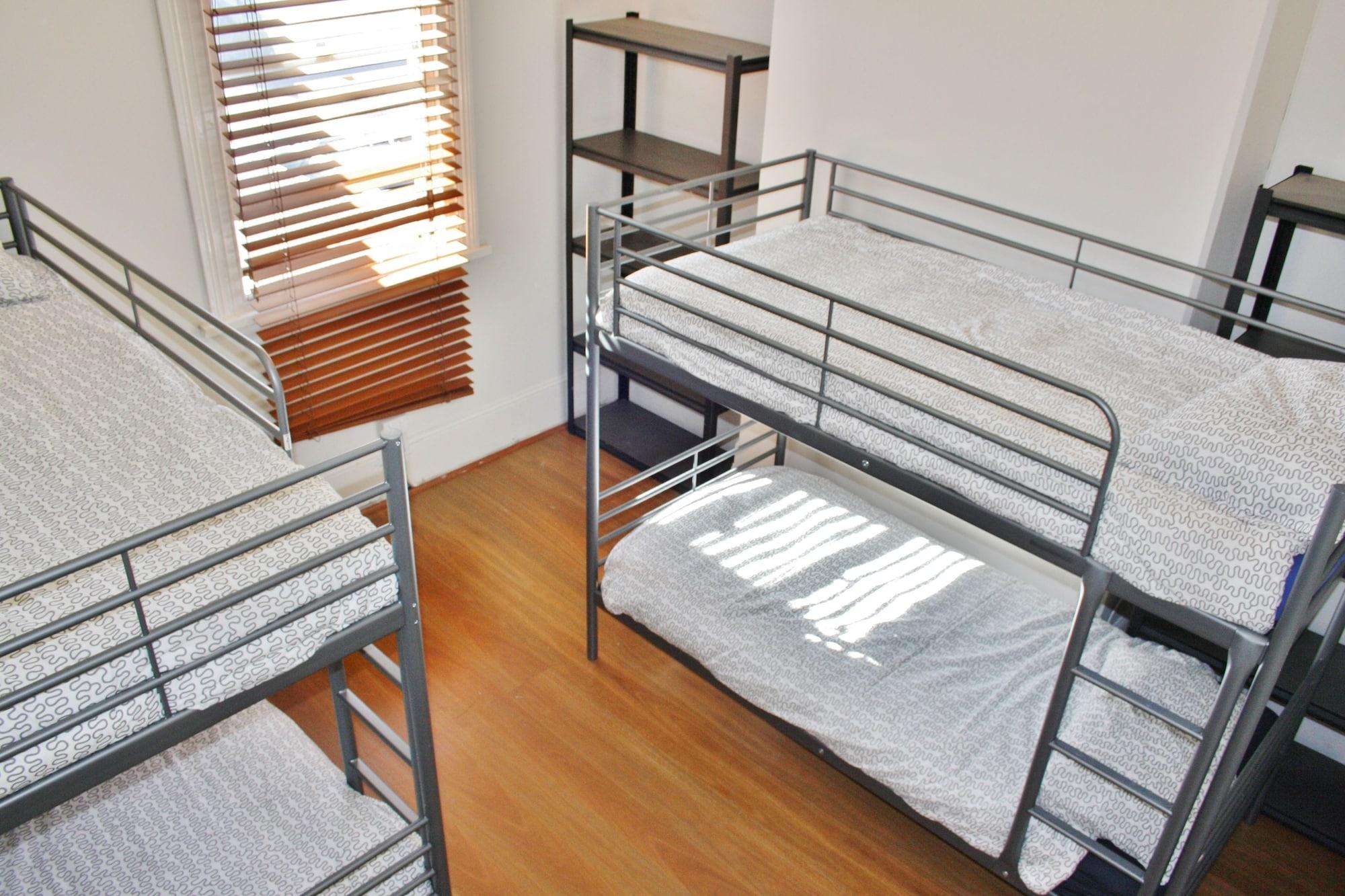 Set de Habitación The Hive Hostel