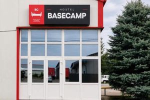 Alojamiento - Hostel BaseCamp Bacau