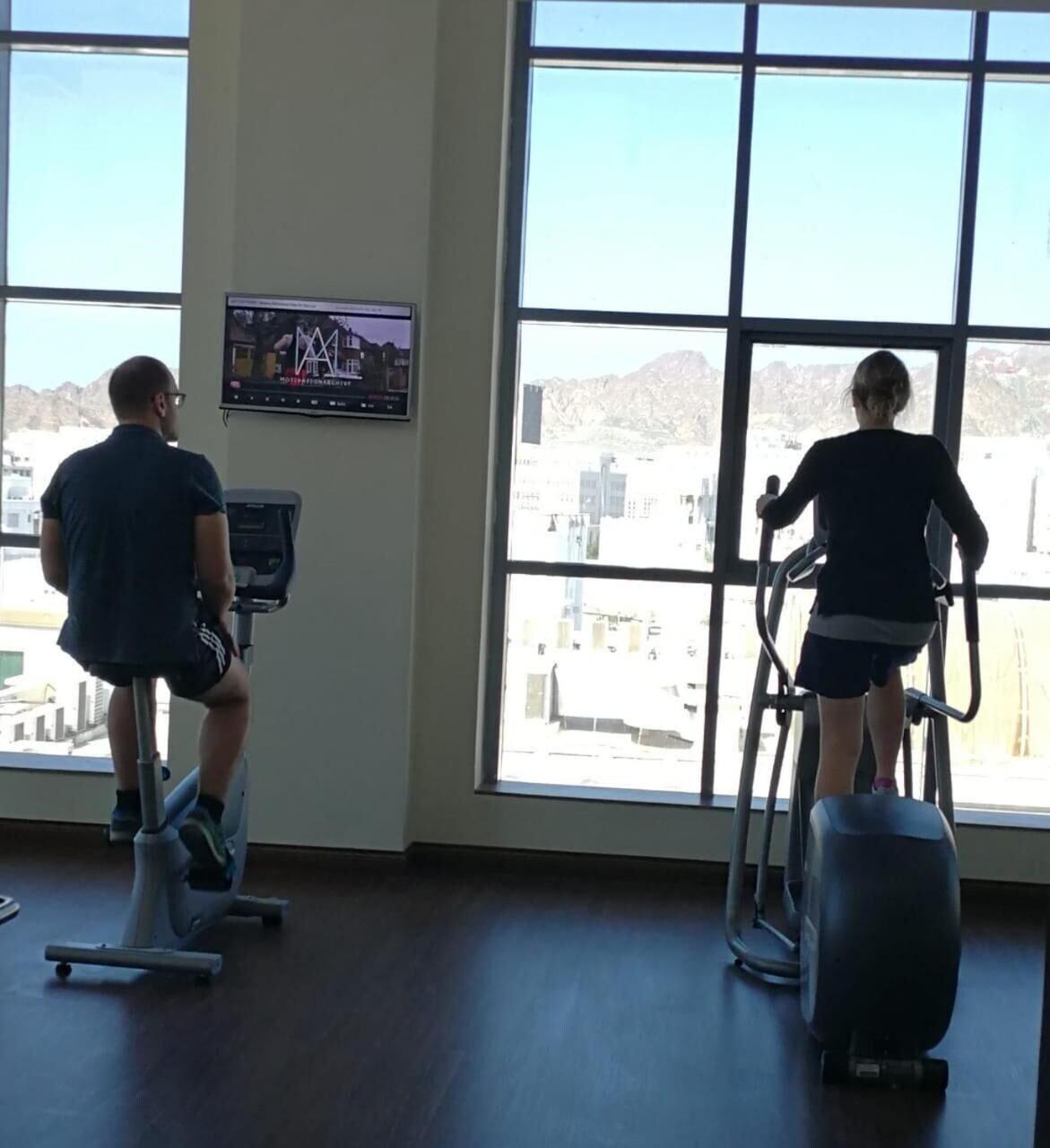 Gimnasio Golden Tulip Headington Ruwi