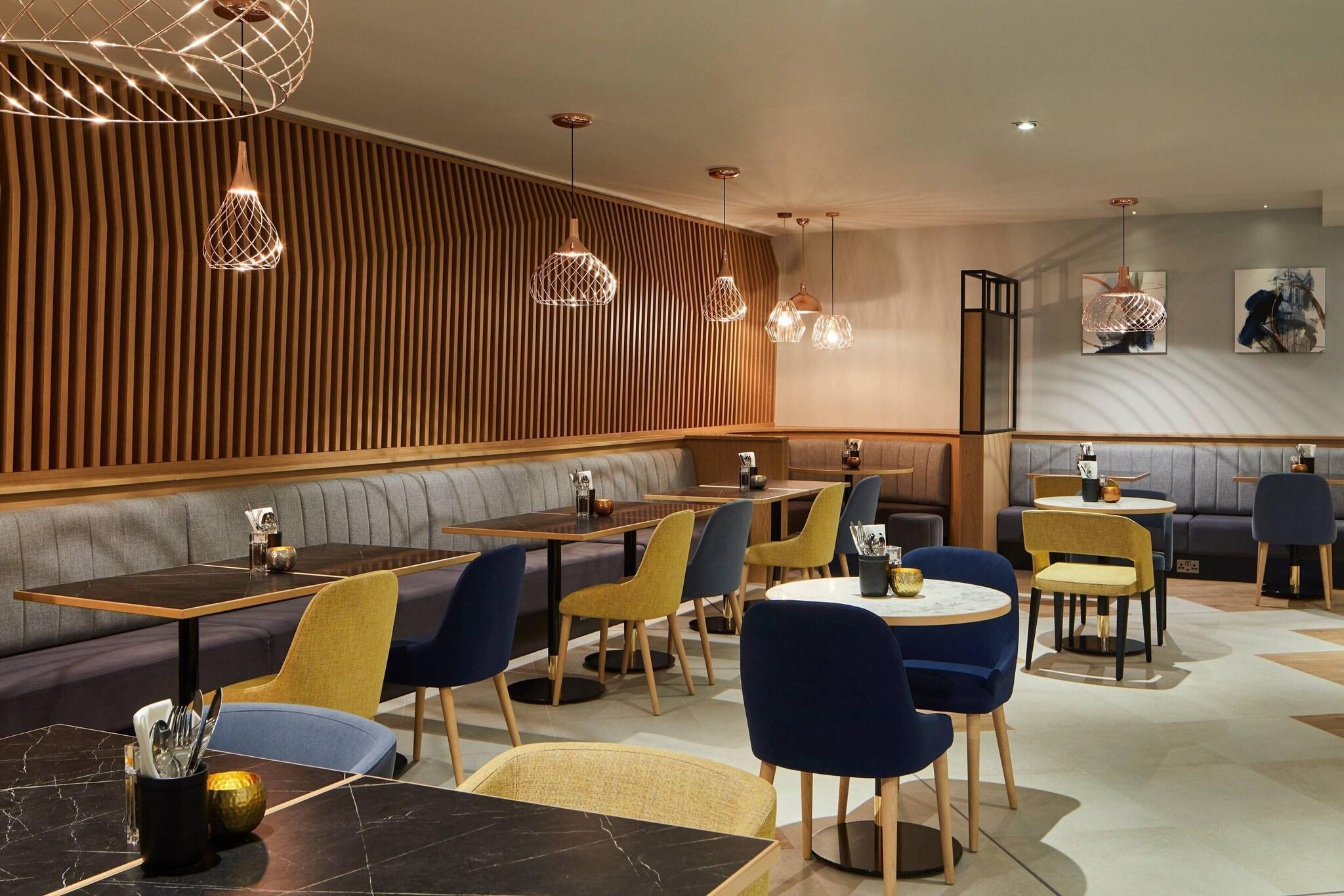 Bar/Salón Courtyard by Marriott Oxford City Centre