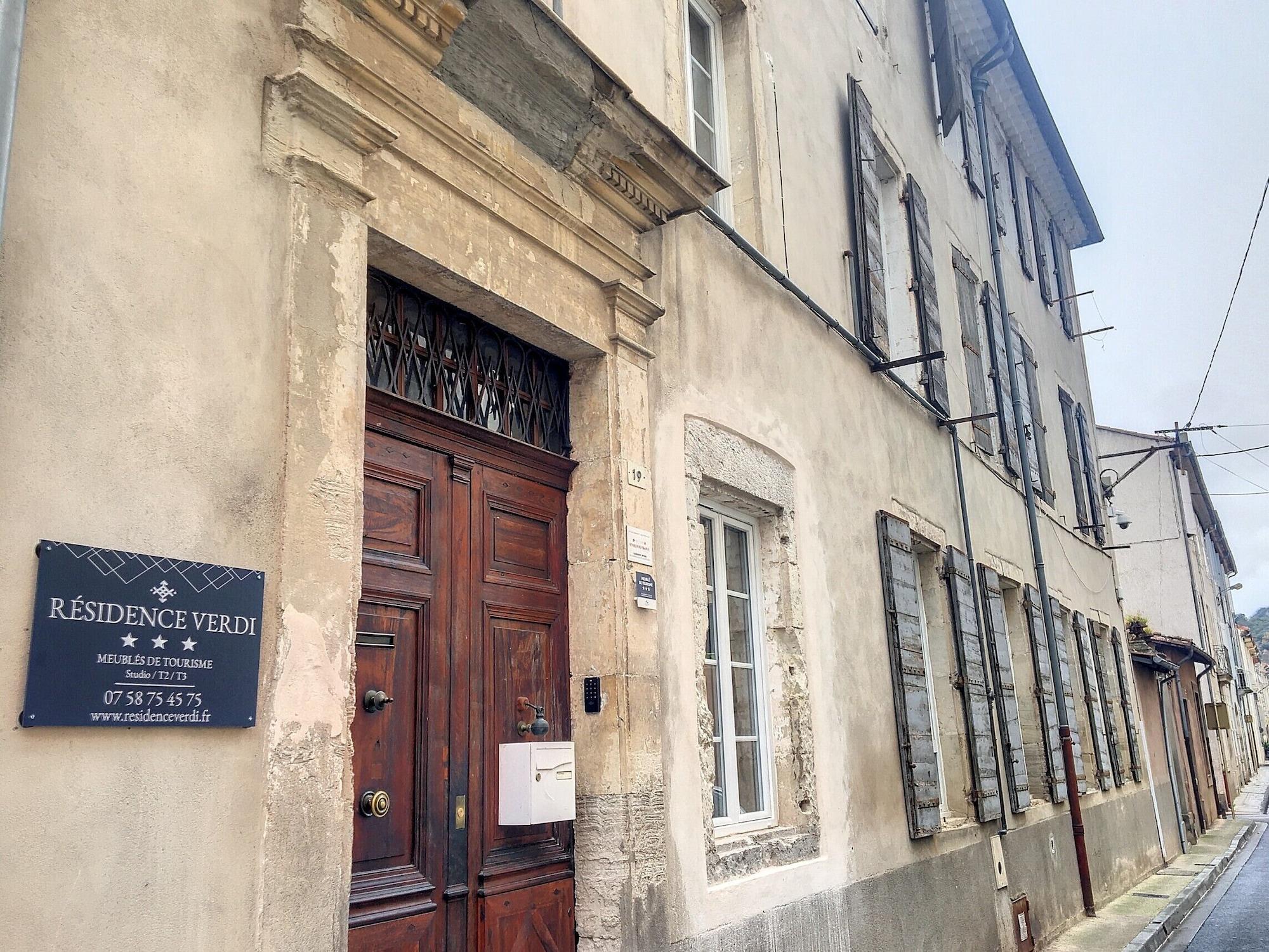 Vista Exterior Résidence Verdi