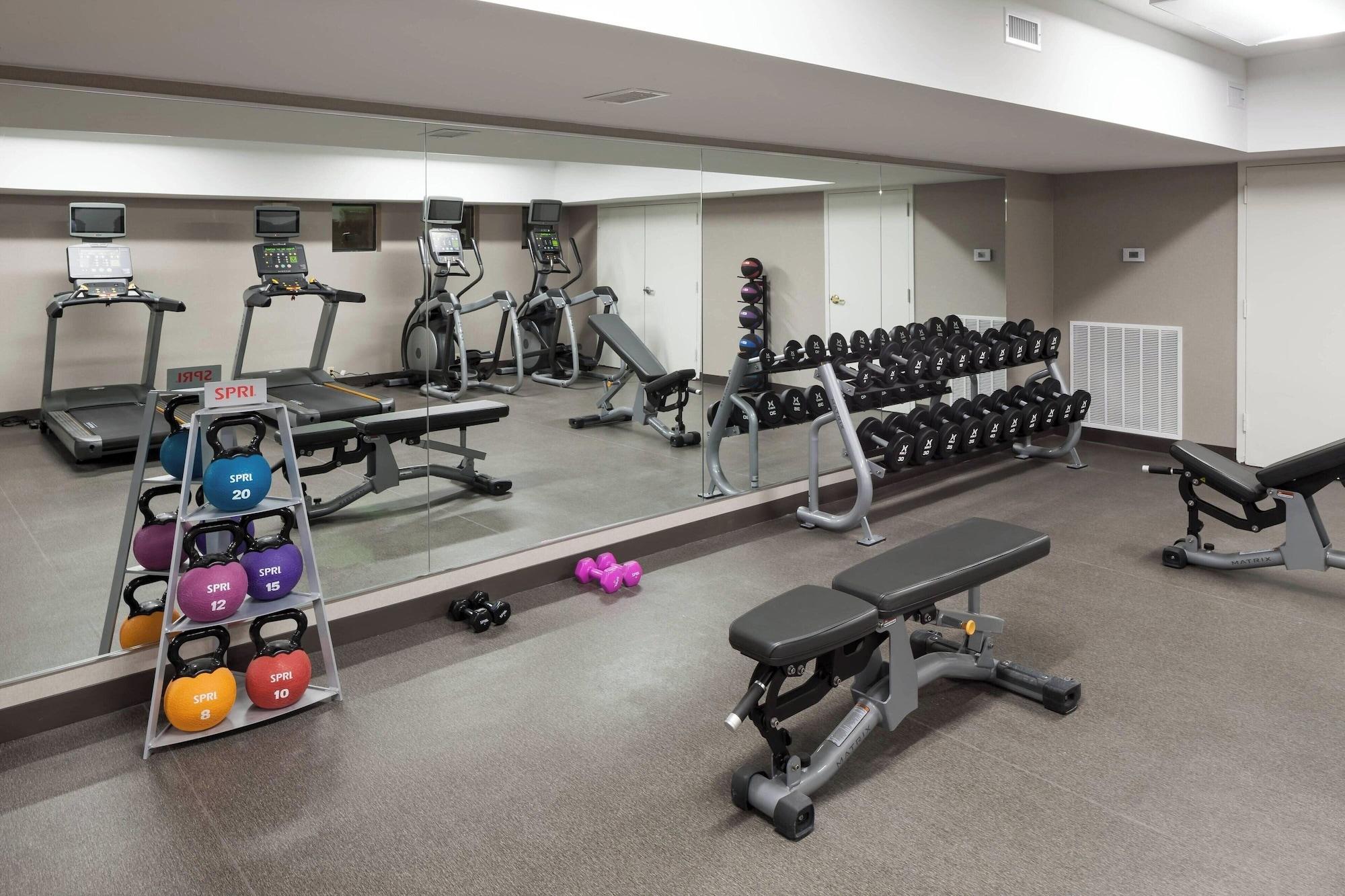 Gimnasio Residence Inn by Marriott Kansas City Country Club Plaza