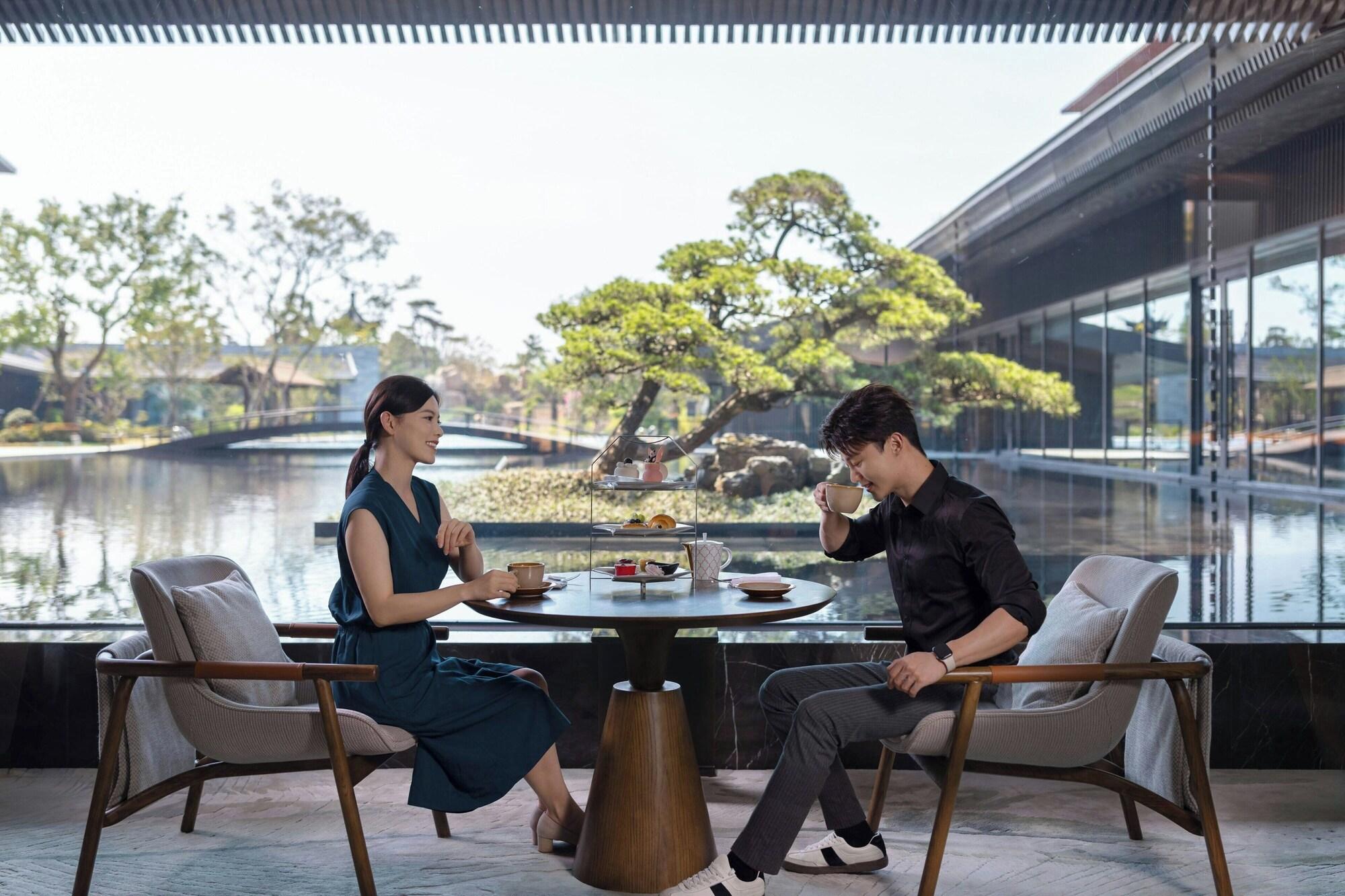 Vista Lobby Courtyard by Marriott Changzhou China