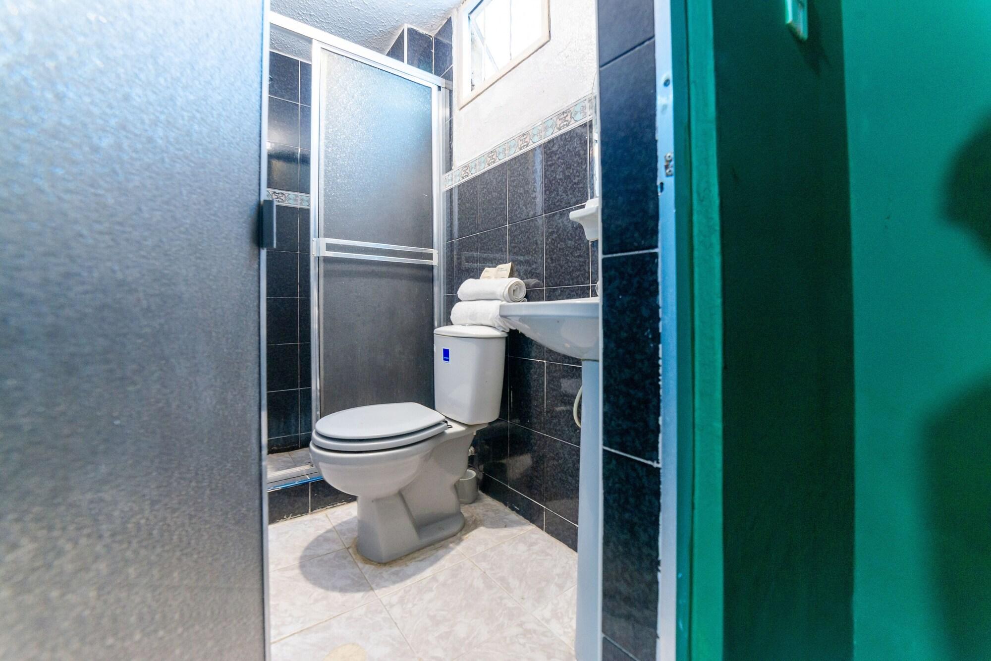 Equipamiento de Habitación Hotel Kolonial Tunja