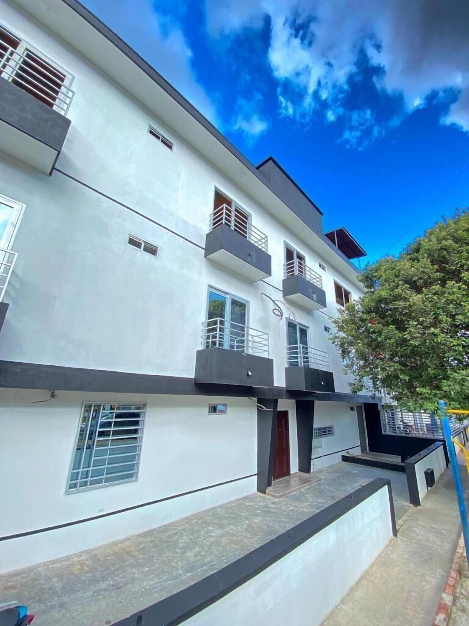Varios Hotel Ebenezer