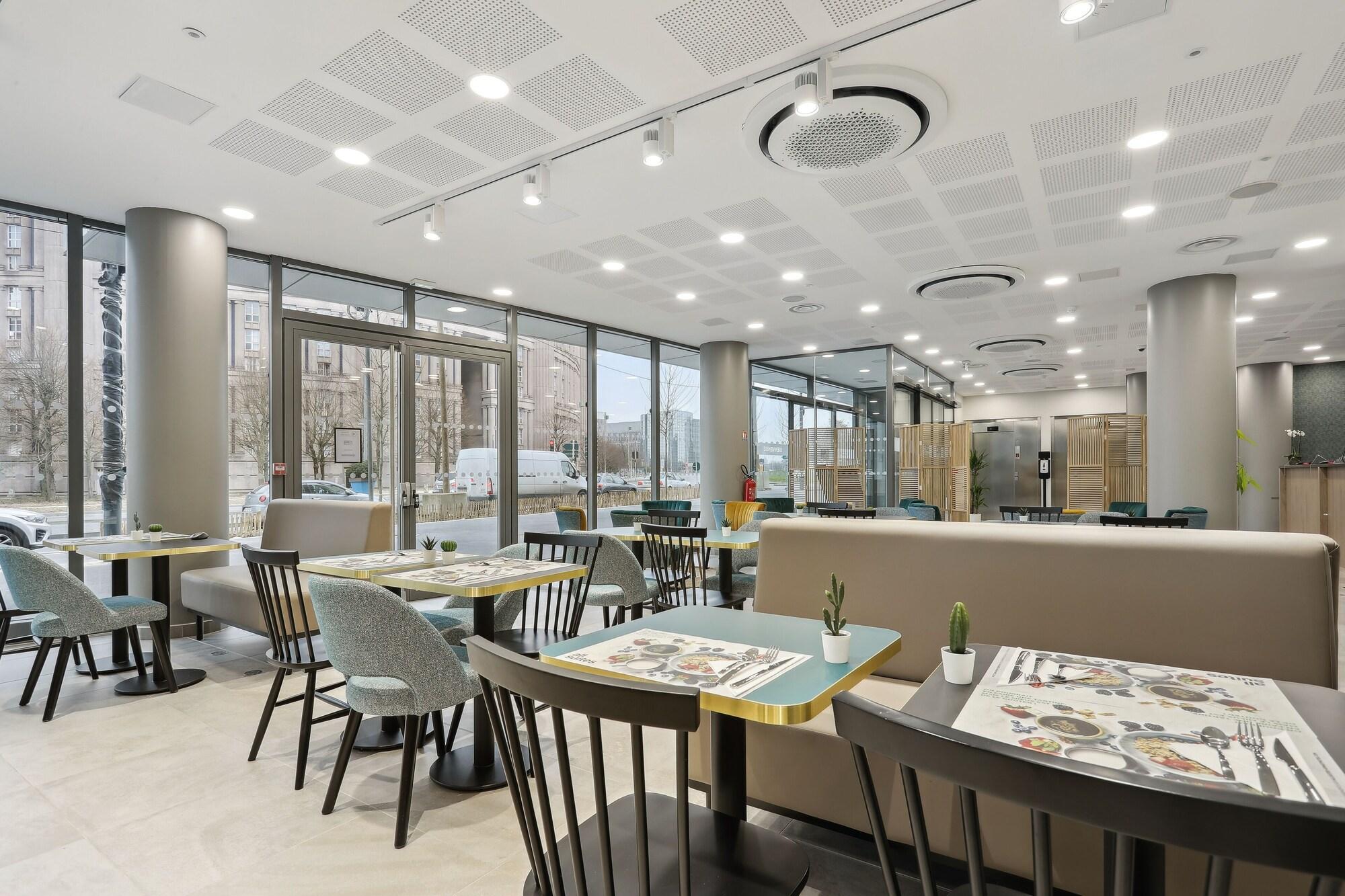 Restaurant All Suites Appart Hotel Noisy Le Grand