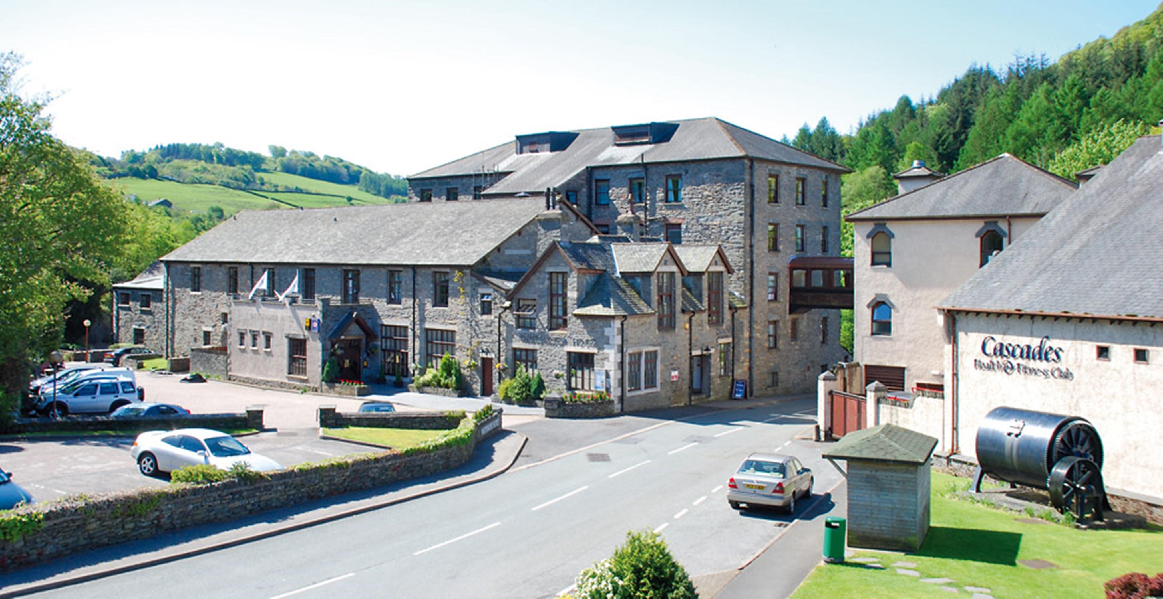 Vista Exterior Whitewater Spa & Leisure Club