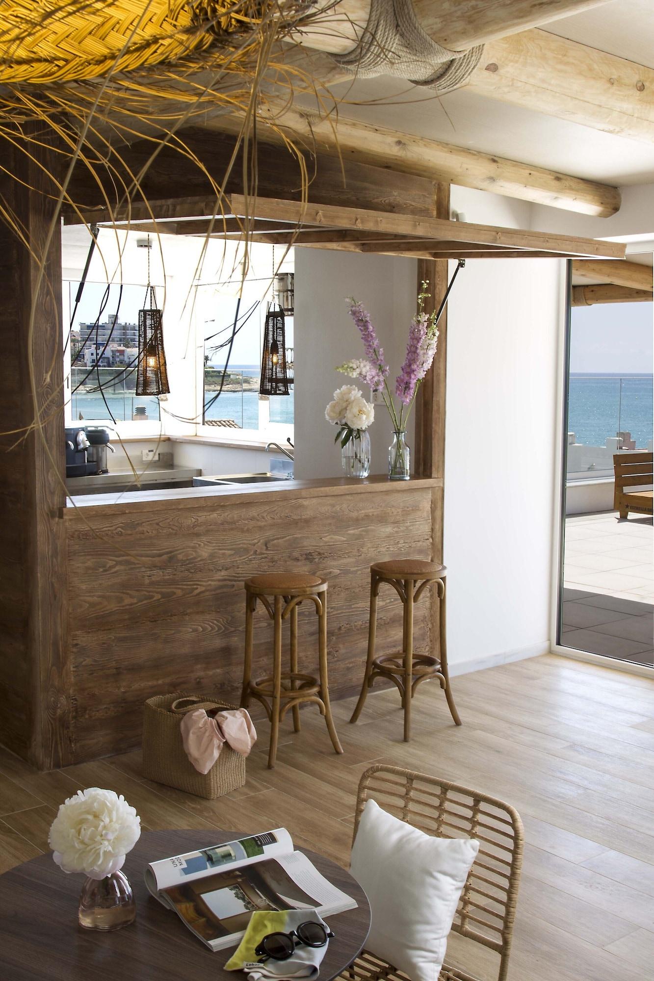 Bar/Salón May Altafulla Beach Boutique Hotel