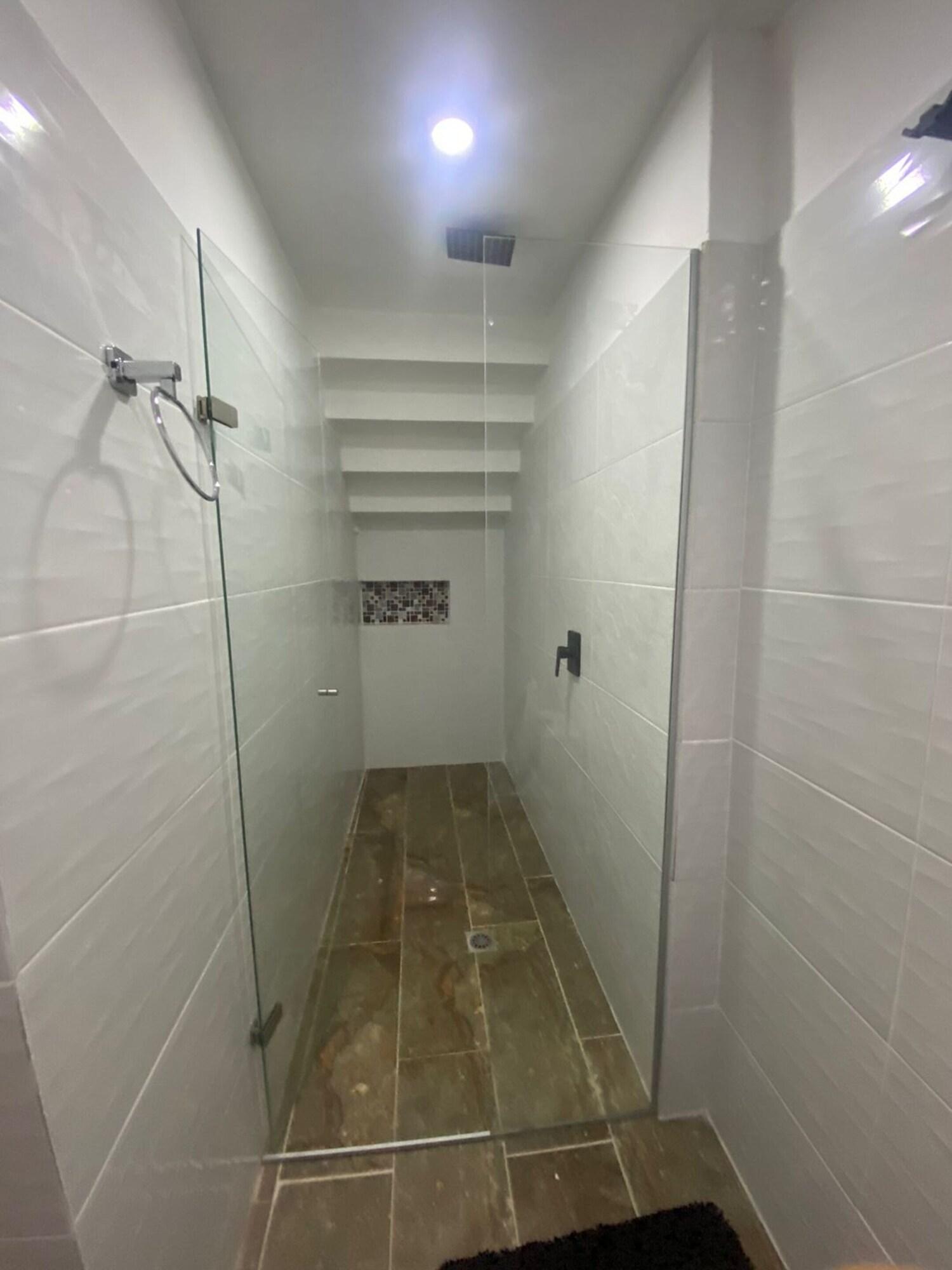 Equipamiento de Habitación Hotel Hostal Caps El Poblado