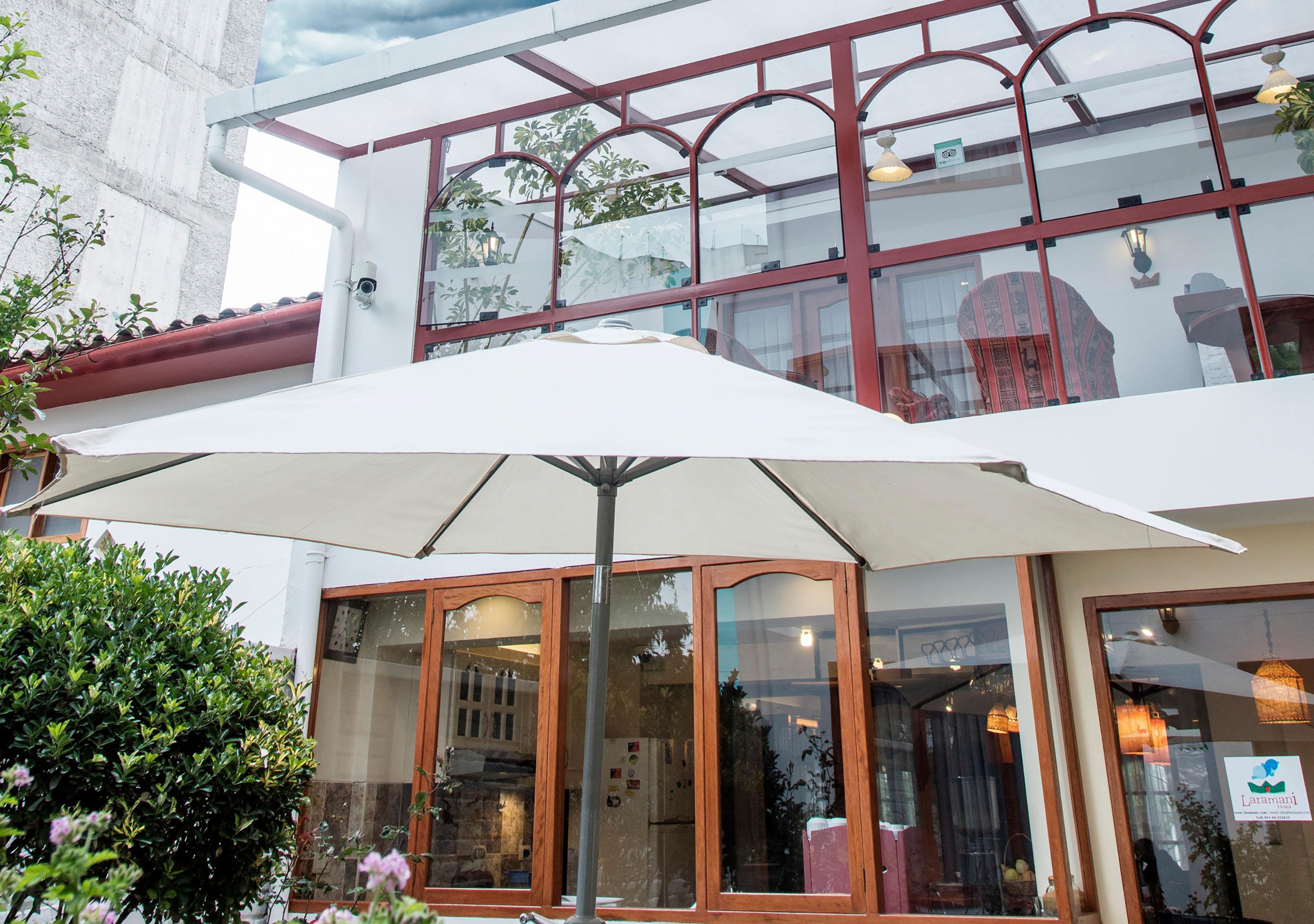 Vista Exterior Laramani Hotel Boutique