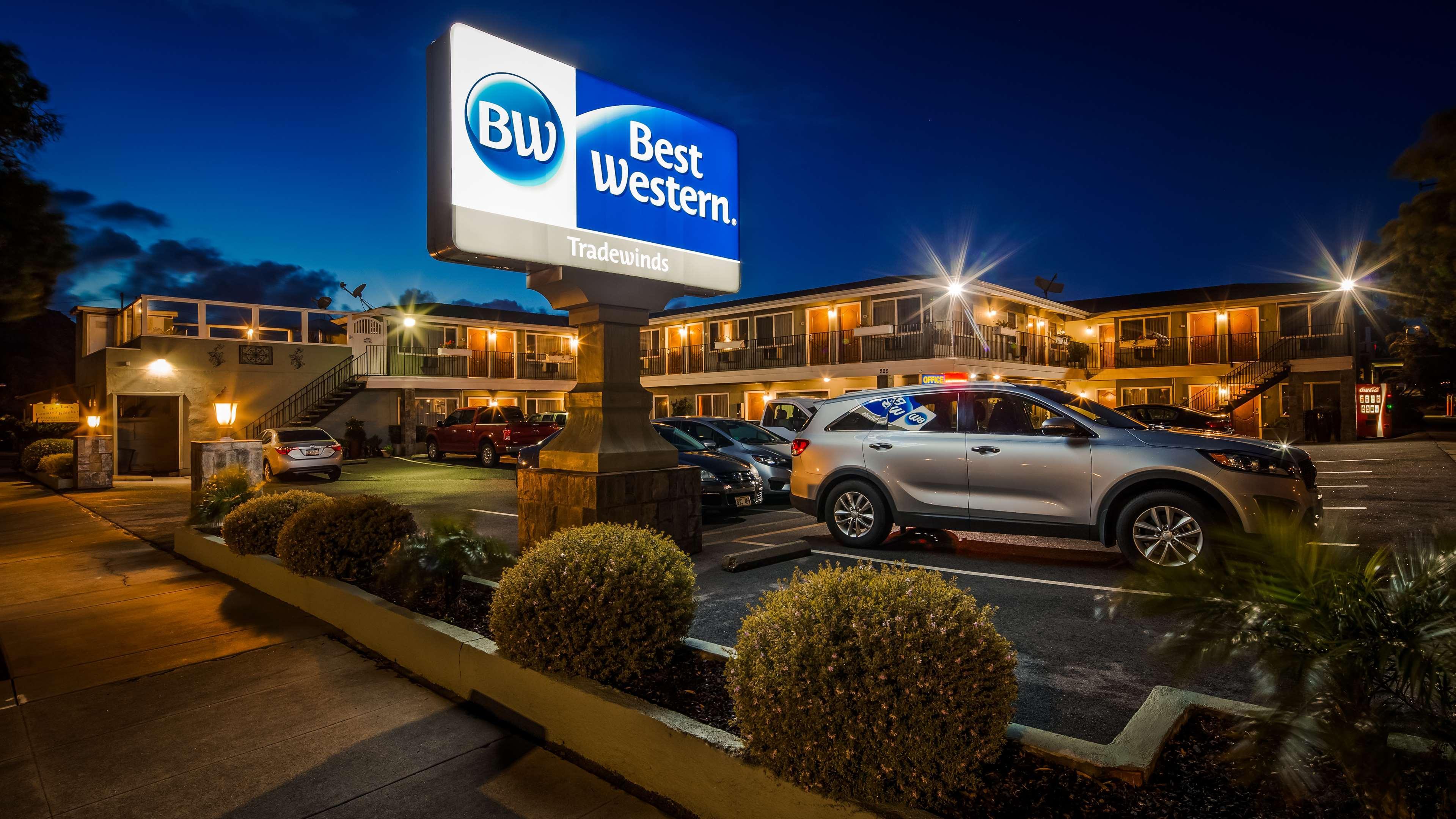 Vista Exterior Best Western Tradewinds