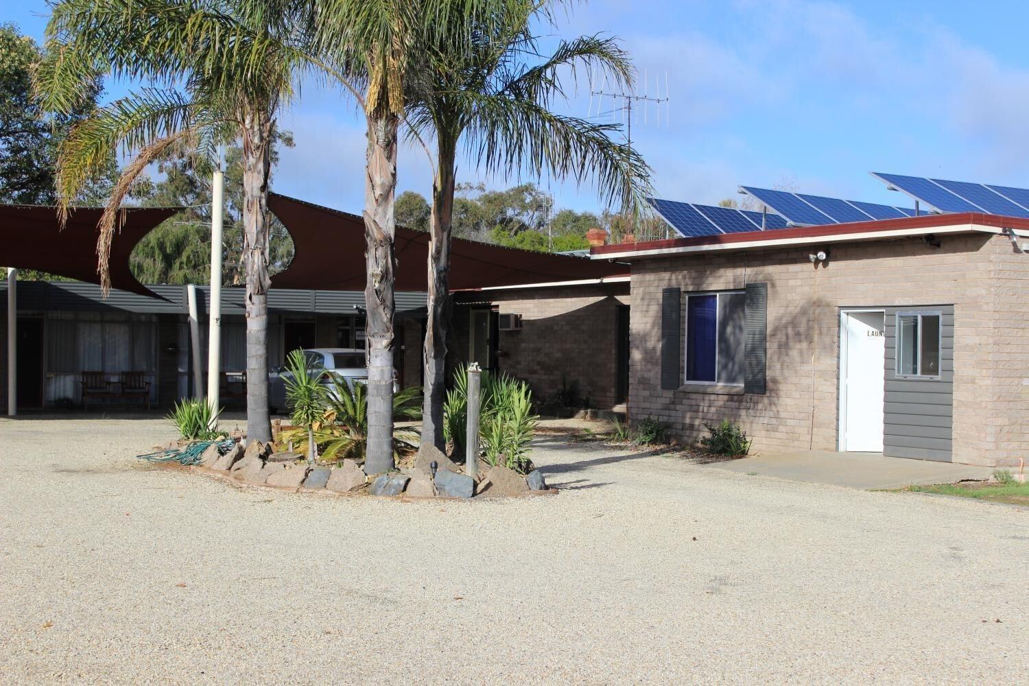 Vista Exterior Thomas Lodge Motel