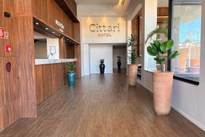Alojamiento - Hotel Cittari Tatui
