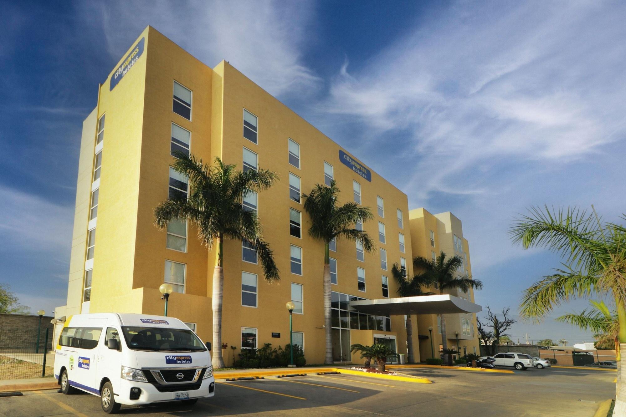Vista Exterior City Express by Marriott Ciudad Victoria