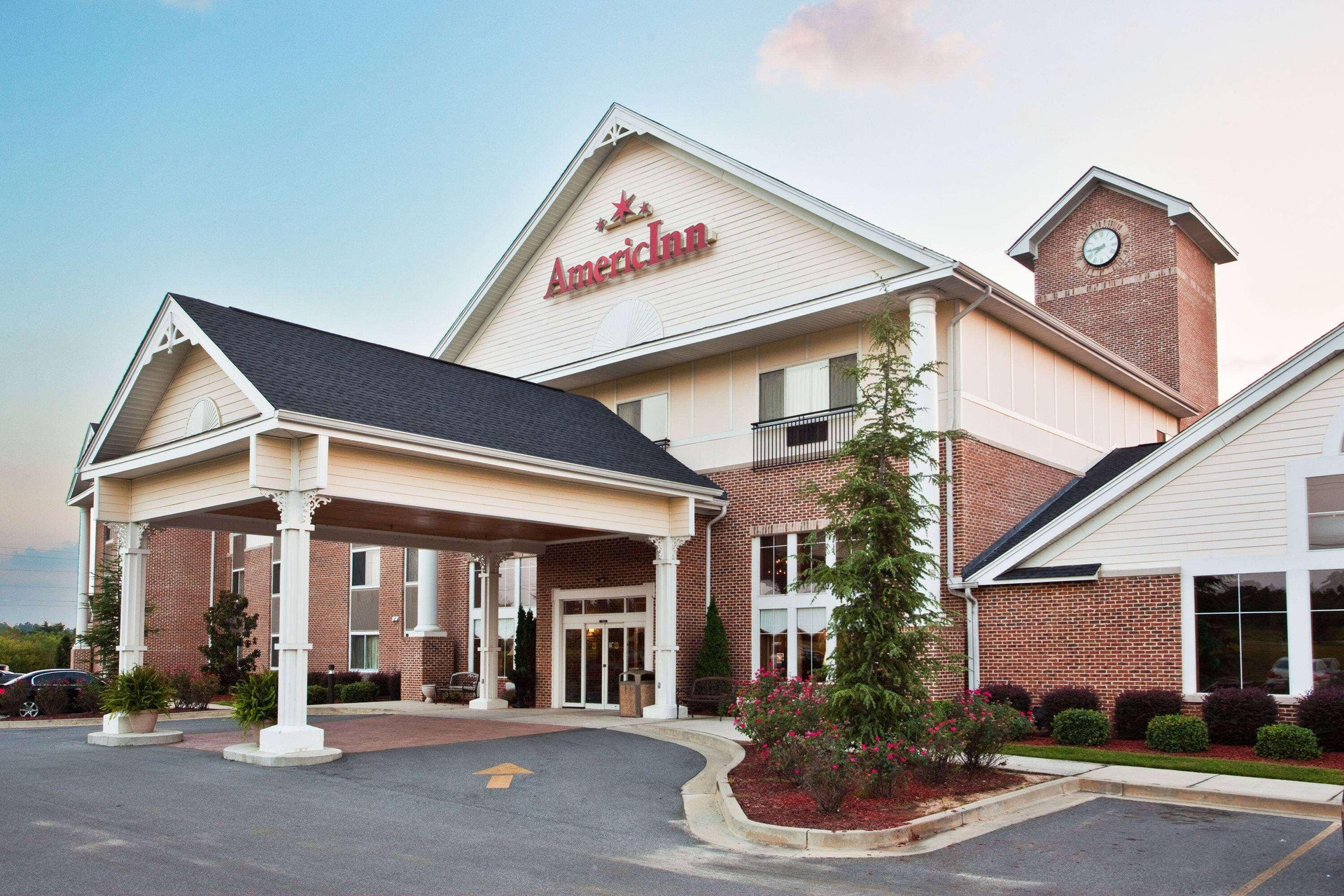 Vista Exterior AmericInn by Wyndham Vidalia