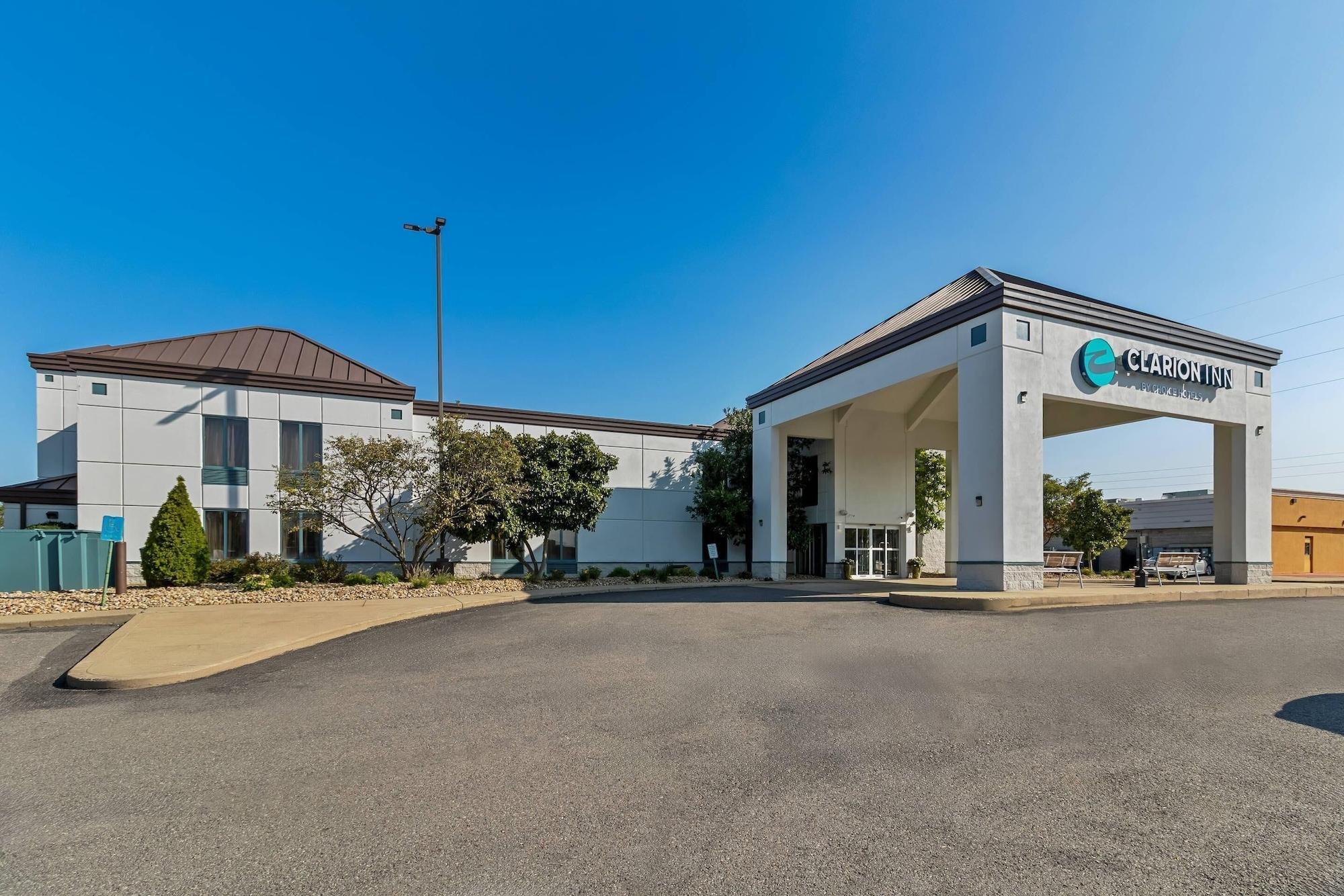 Vista Exterior Clarion Inn Cranberry Township