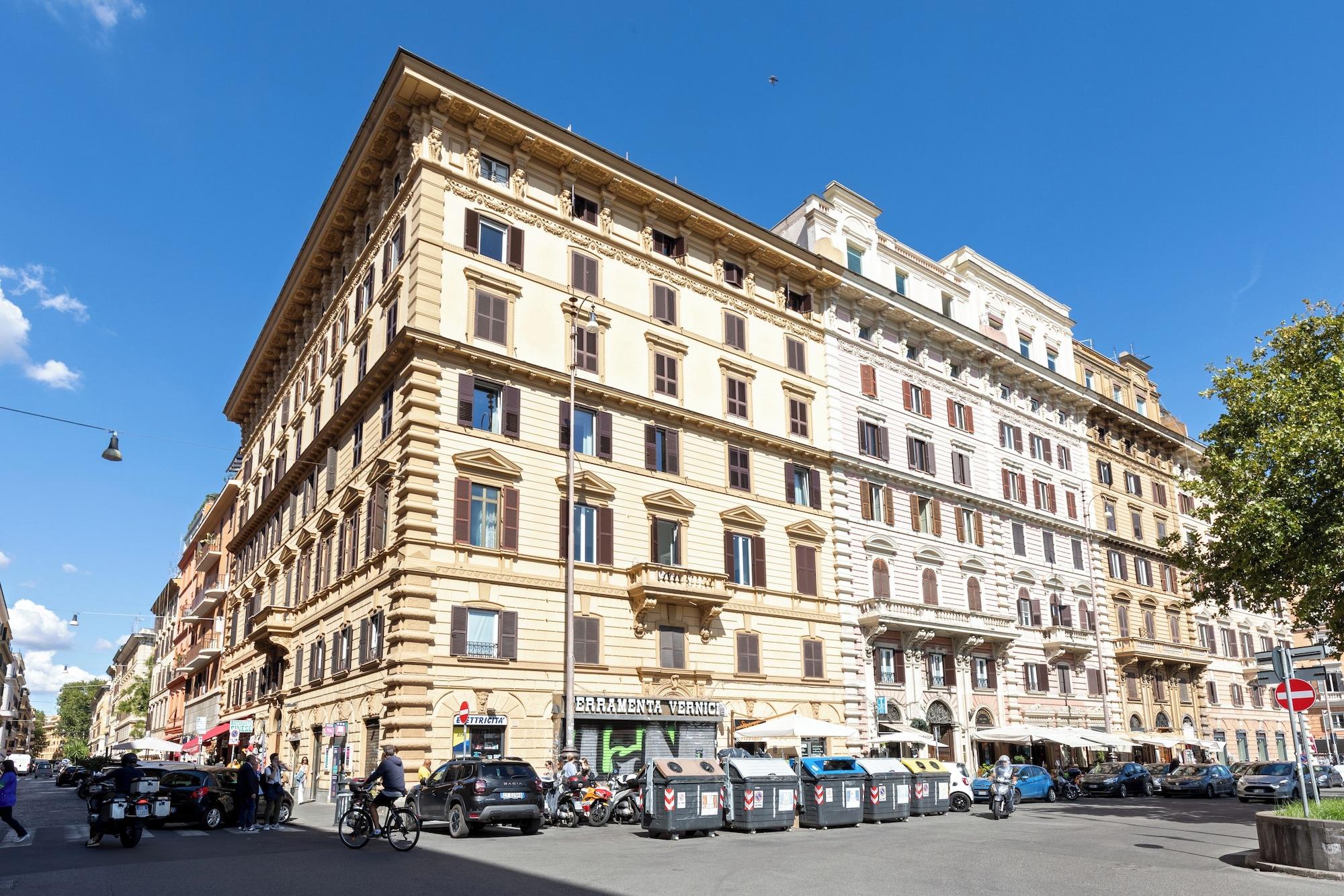 Vista Exterior Risorgimento 9 - Guest House