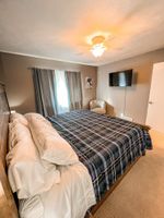 Alquiler Vacacional - Pet Friendly Airbnb W/ 4' Fenced Yard & King Bed