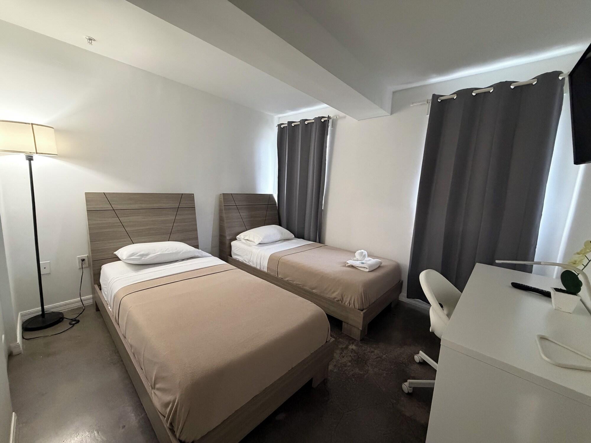 Comodidades del Alojamiento Triangle Suites LLC