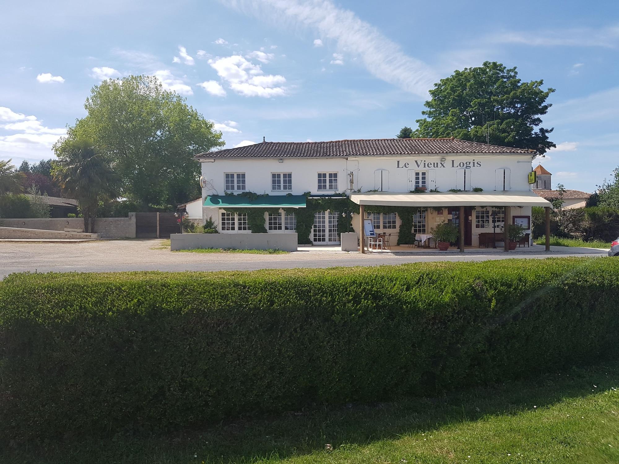 Restaurant Le Vieux Logis de Clam