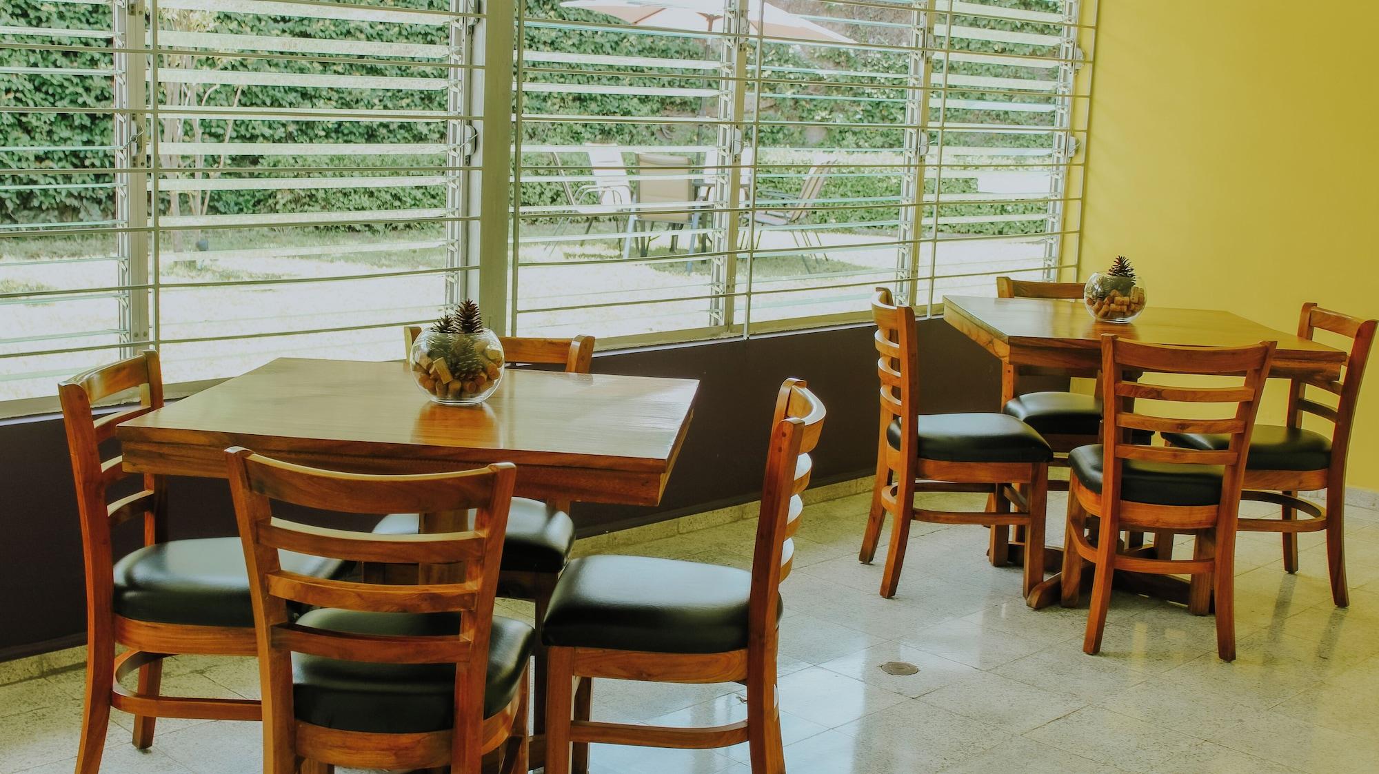 Varios La Ruta Hotel Corporativo