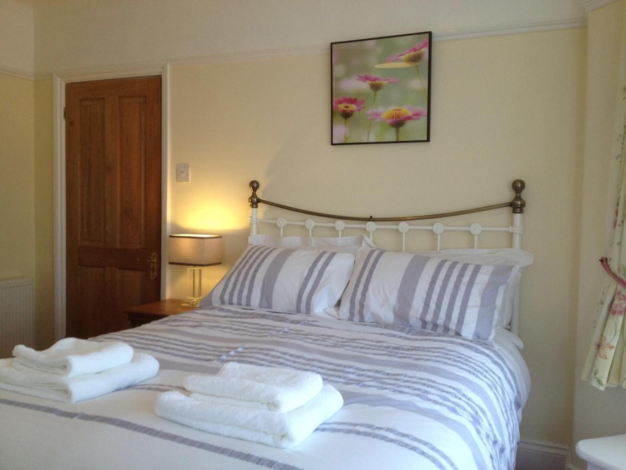 Habitación LA B and B Guest Accommodation