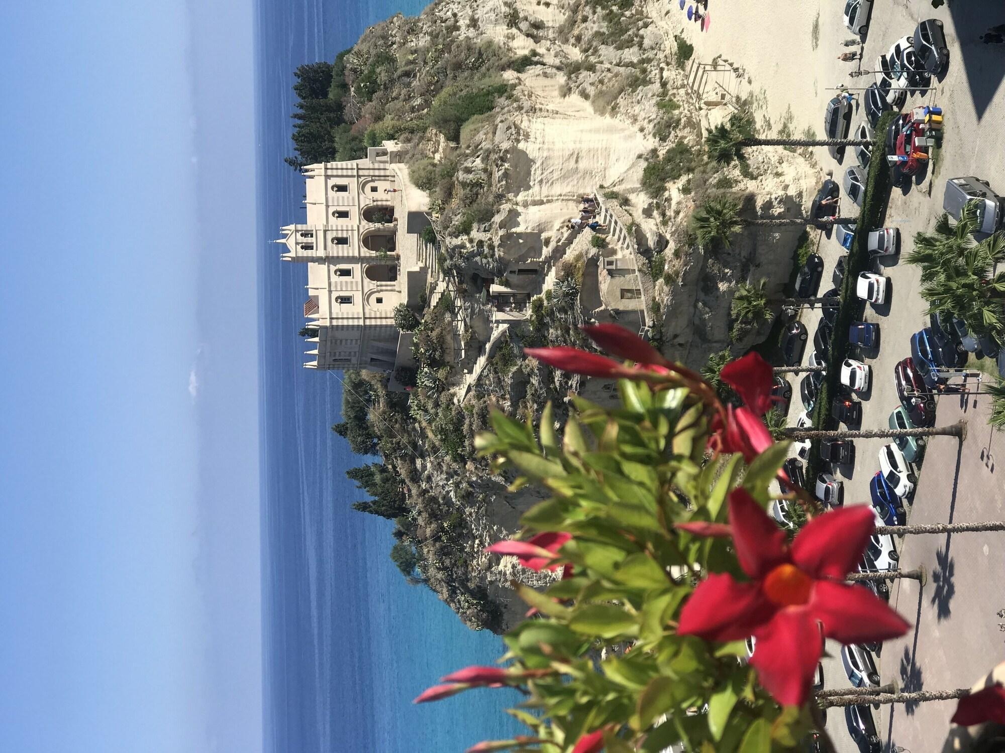 Vista Exterior Sunset Tropea