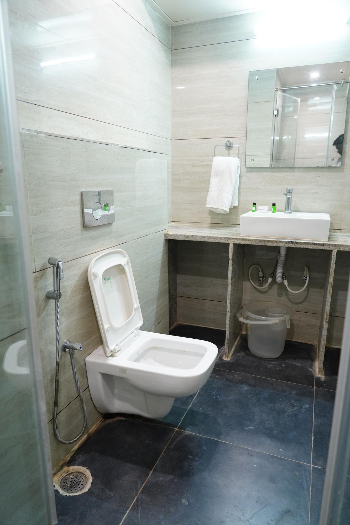 Equipamiento de Habitación HOTEL RN GRAND