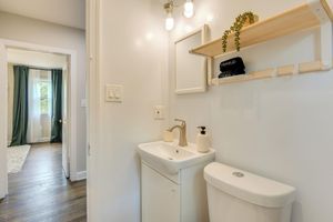 Alquiler Vacacional - Takoma Park Apartment: Trail Access, 8 Mi to DC!