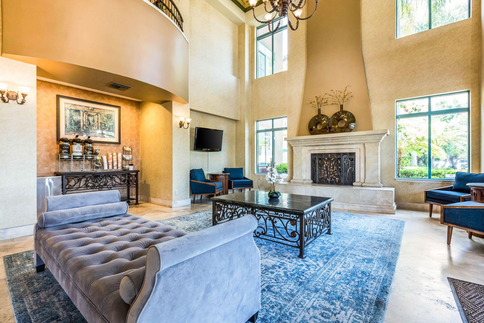 Vista Lobby Quality Suites Mission Valley SeaWorld Area