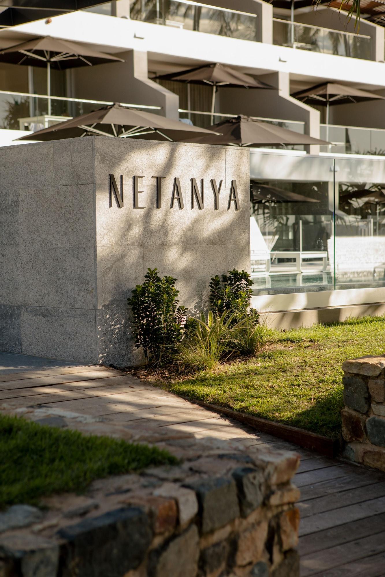 Vista Exterior Netanya Noosa Beachfront Resort