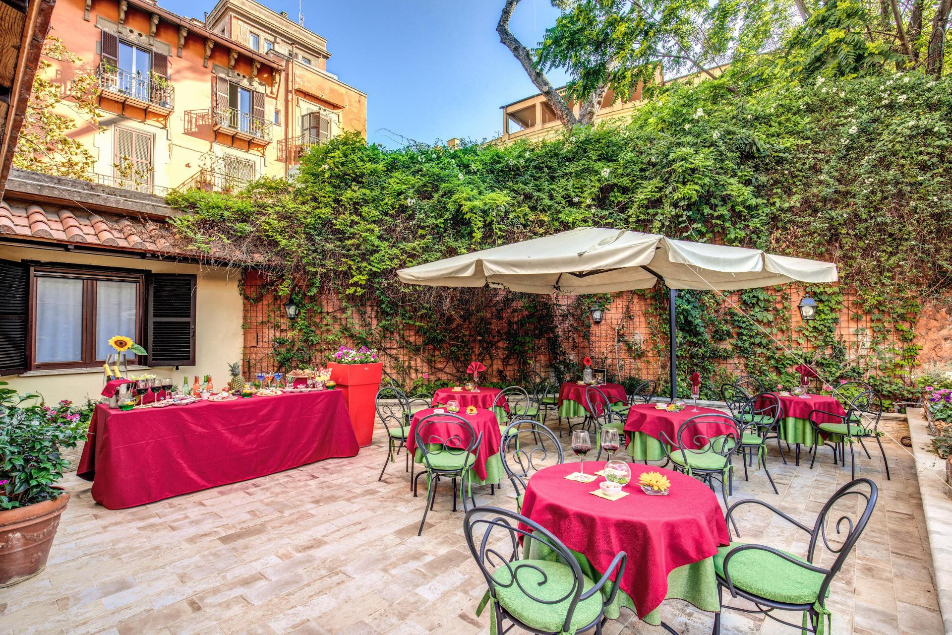 Bar/Salón Hotel Rome Garden