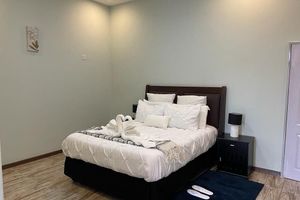 Alquiler Vacacional - Meanwood place apartments- executive suite