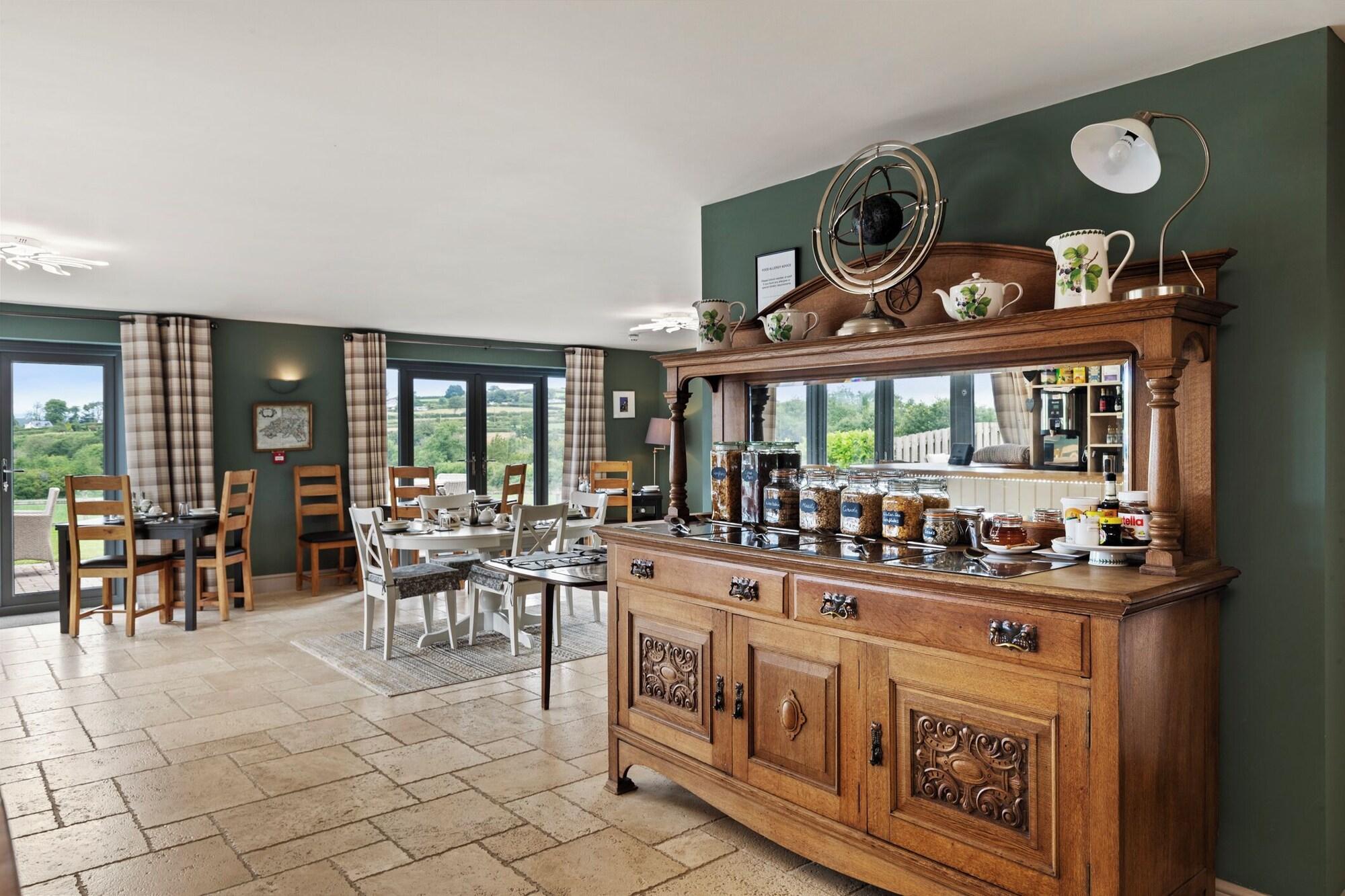 Restaurant Canaston Oaks