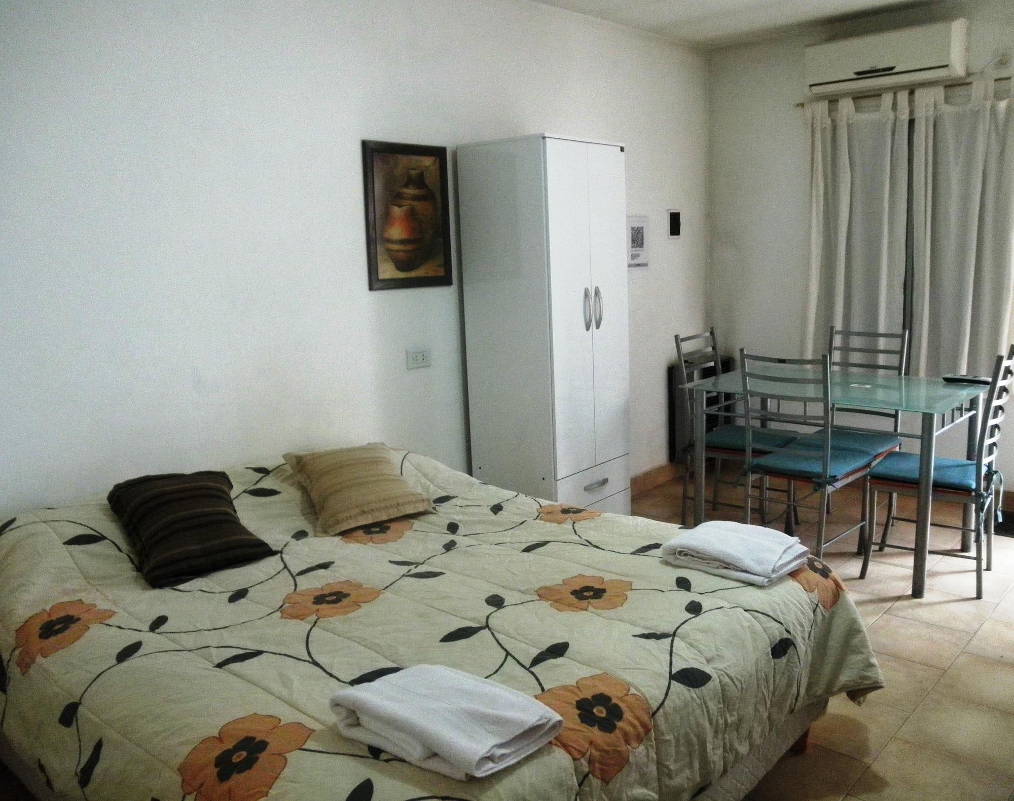 Equipamiento de Habitación Complejo Solar Apart