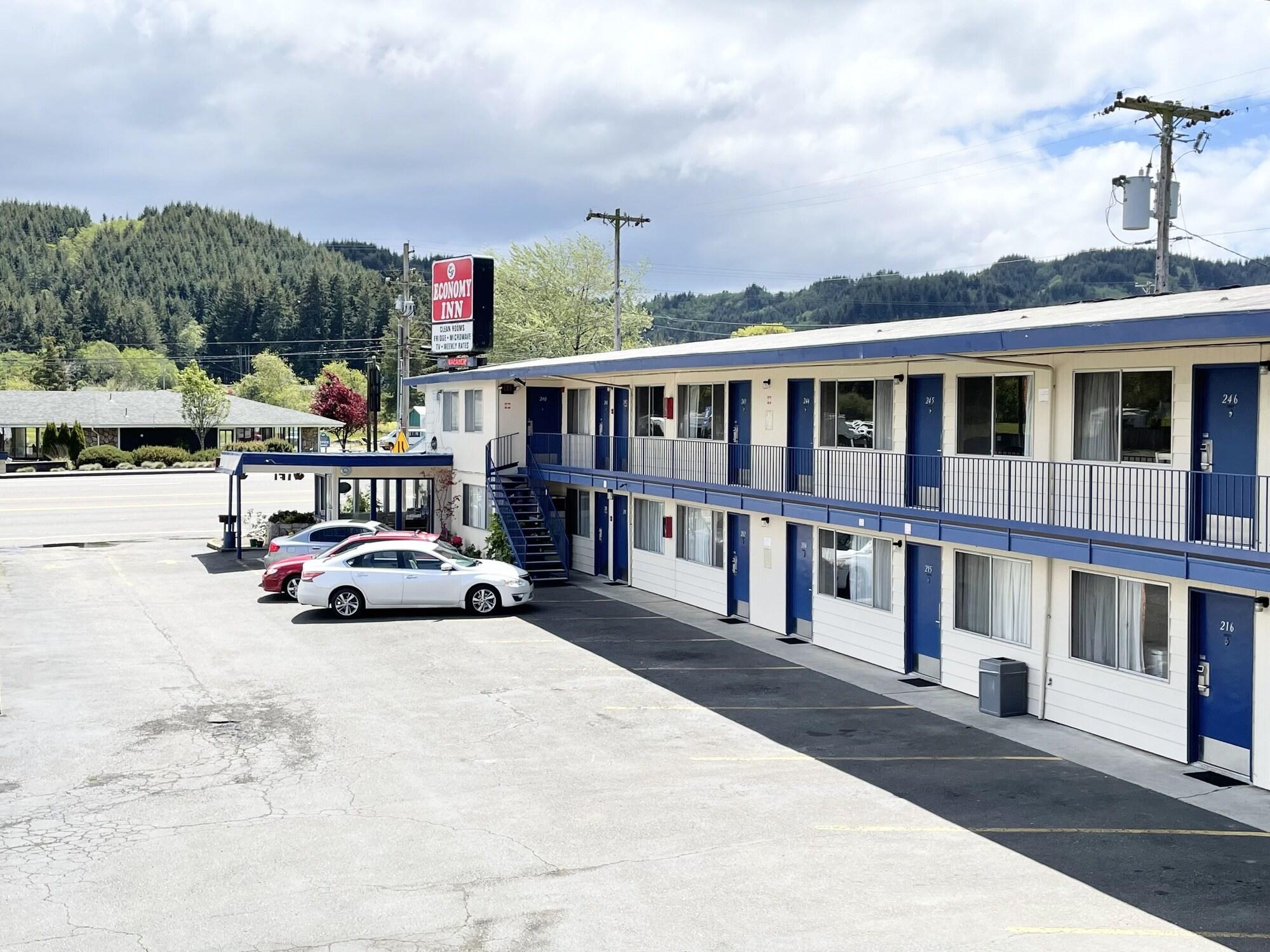 Vista Exterior Economy Inn Reedsport