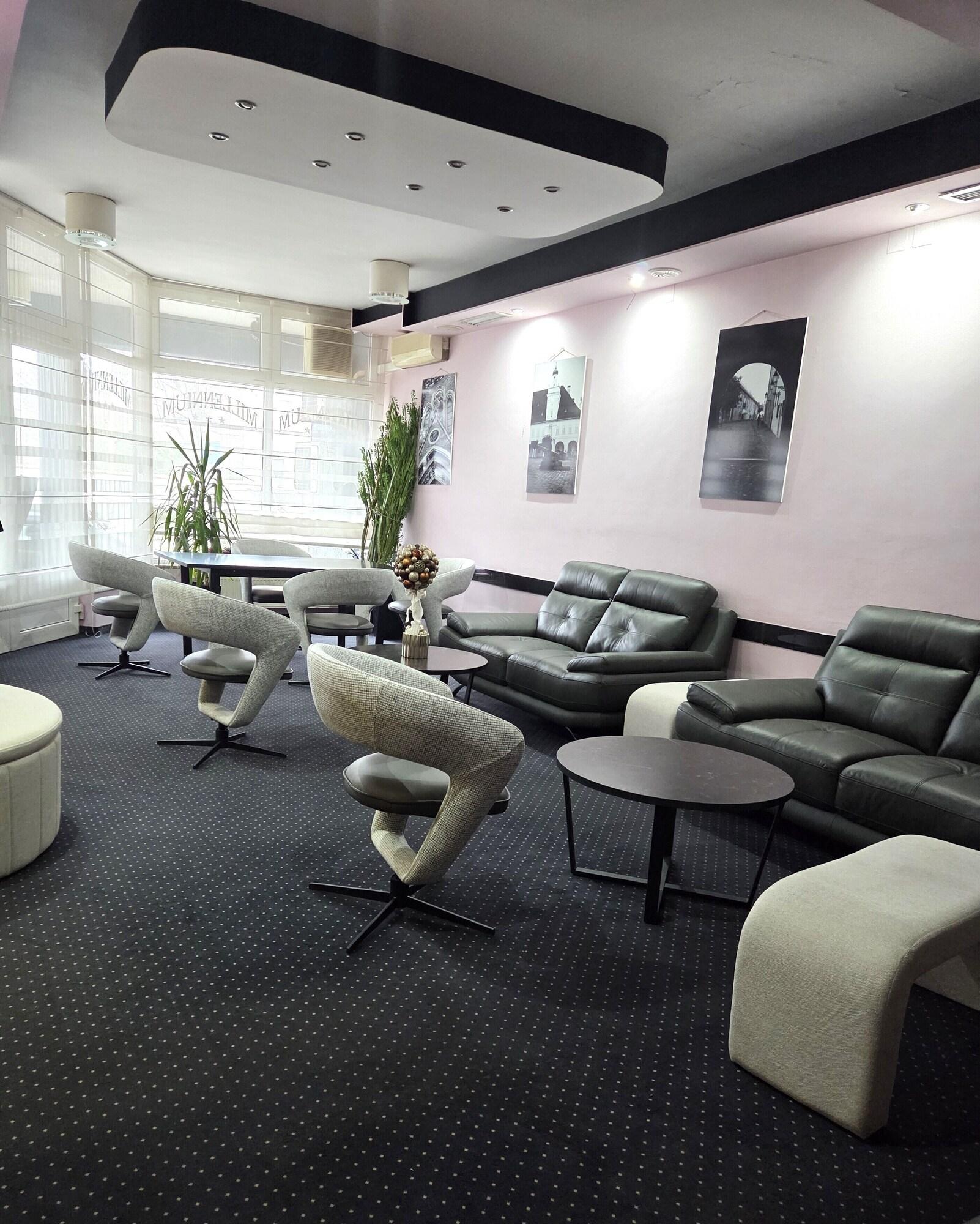 Vista Lobby HOTEL MILLENNIUM