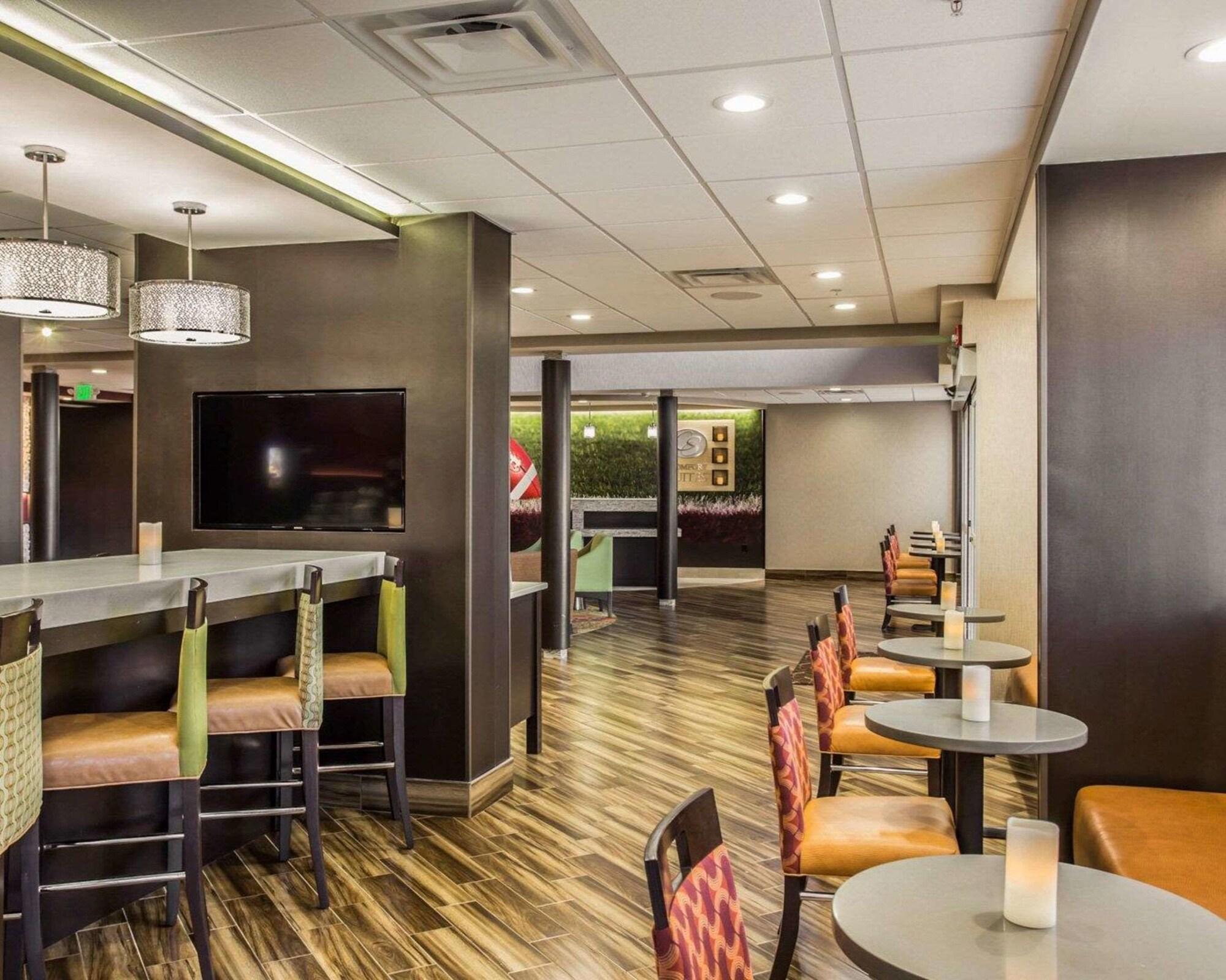 Restaurant Comfort Suites Columbia at Harbison